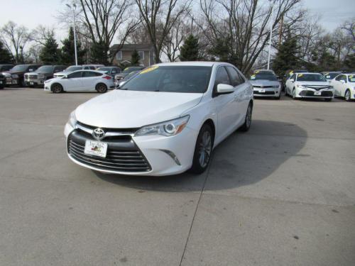 2015 TOYOTA CAMRY 4DR