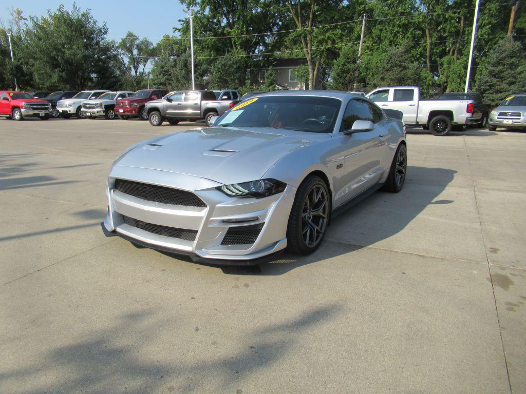 photo of 2019 FORD MUSTANG 2DR