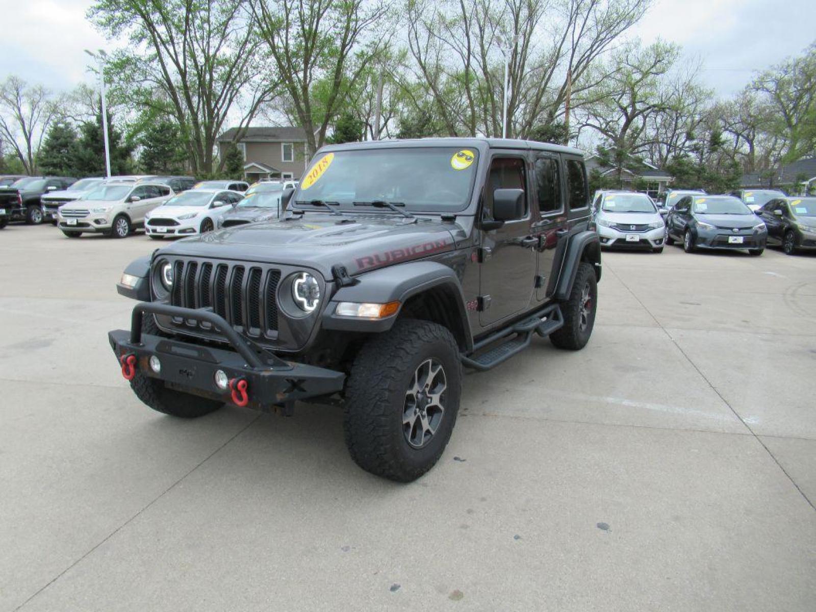 2018 GRAY JEEP WRANGLER UNLIMI RUBICON (1C4HJXFG3JW) with an 3.6L engine, Automatic transmission, located at 908 SE 14th Street, Des Moines, IA, 50317, (515) 281-0330, 41.580303, -93.597046 - Photo #0