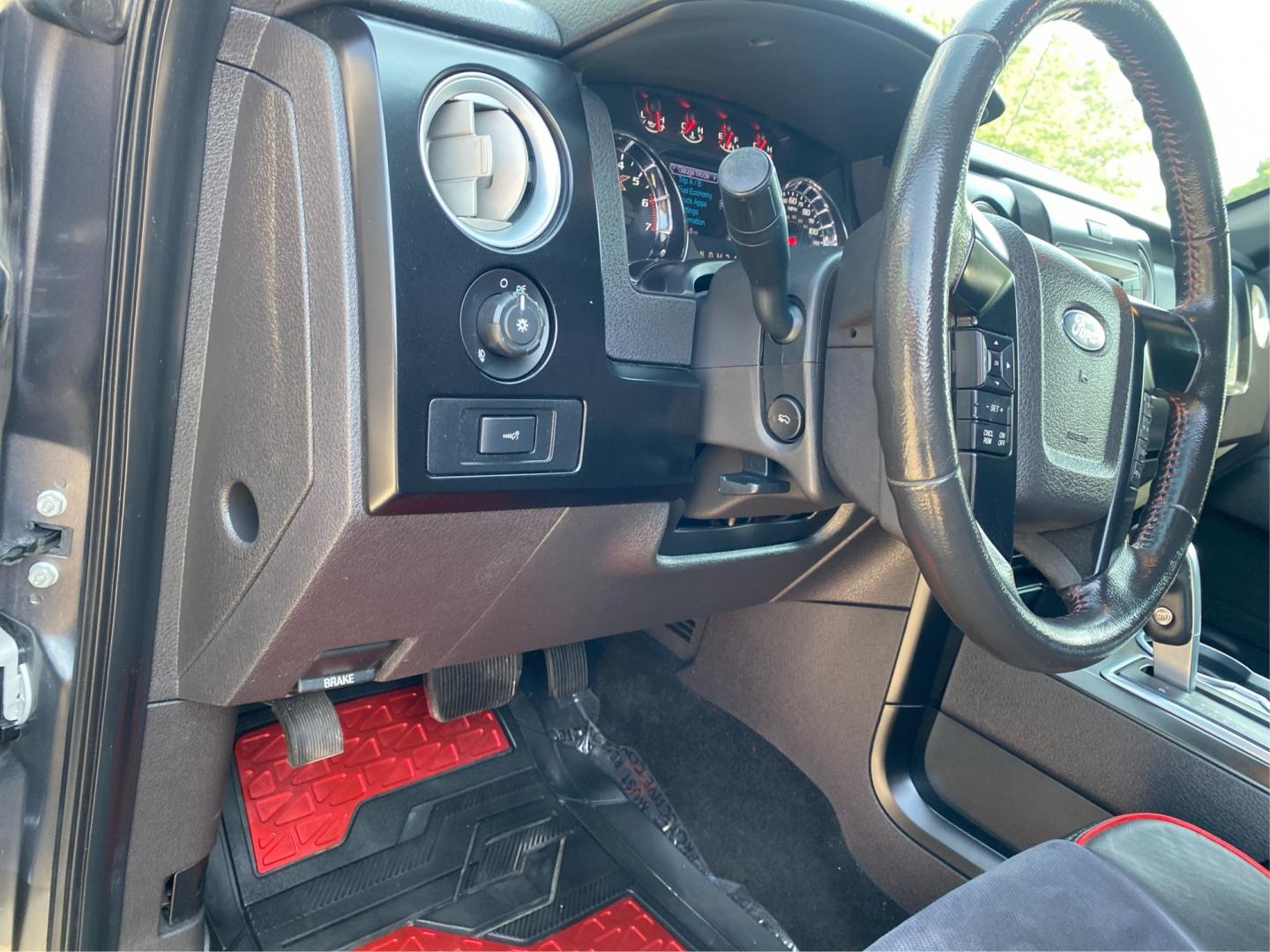 2013 GRAY FORD F150 SUPERCREW FX4 (1FTFW1ET1DF) with an 3.5L engine, Automatic transmission, located at 908 SE 14th Street, Des Moines, IA, 50317, (515) 281-0330, 41.580303, -93.597046- Photo#16
