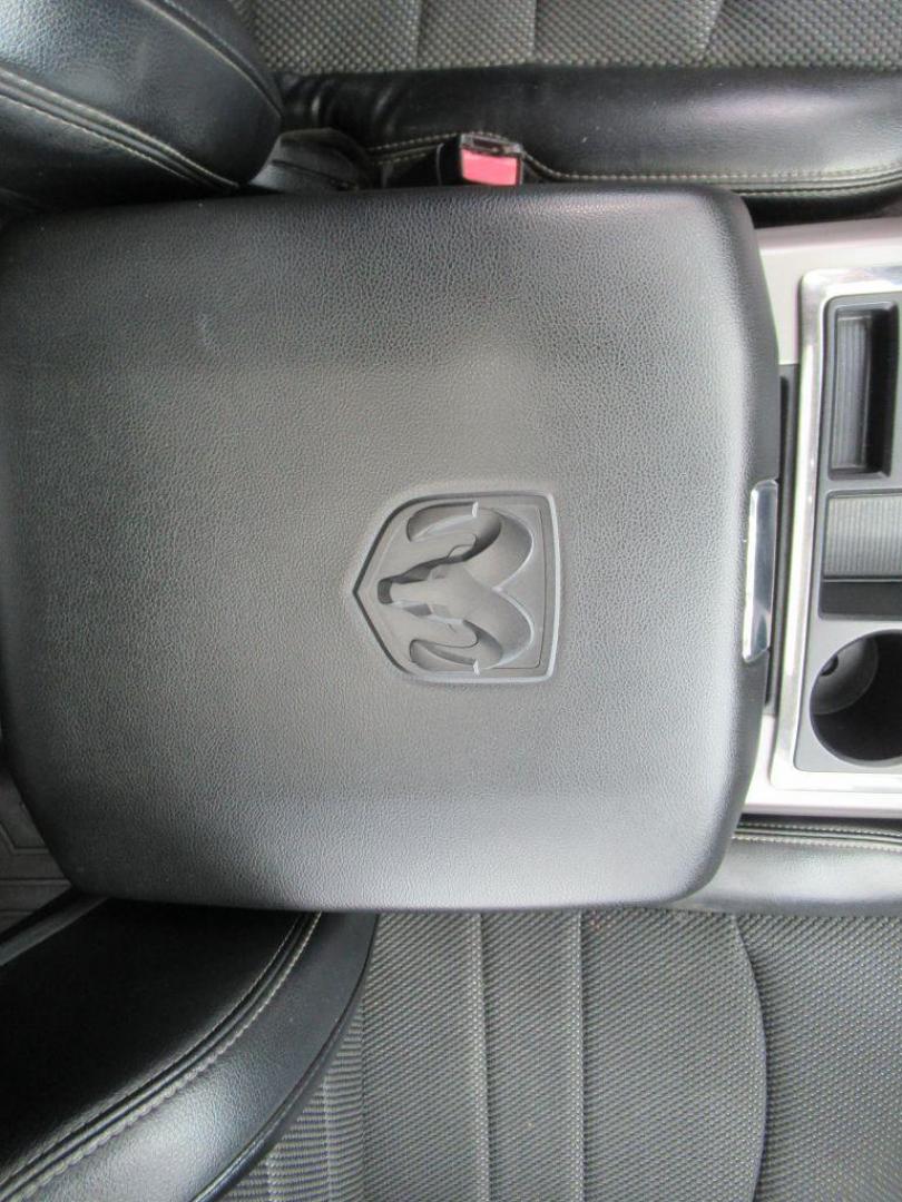 2013 GRAY RAM 1500 SPORT (1C6RR7MT9DS) with an 5.7L engine, Automatic transmission, located at 908 SE 14th Street, Des Moines, IA, 50317, (515) 281-0330, 41.580303, -93.597046 - Photo#18