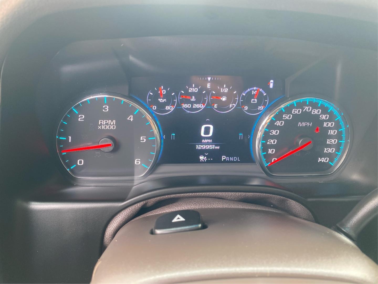 2017 MARRON GMC YUKON XL DENALI (1GKS2HKJ2HR) with an 6.2L engine, Automatic transmission, located at 908 SE 14th Street, Des Moines, IA, 50317, (515) 281-0330, 41.580303, -93.597046- Photo#15