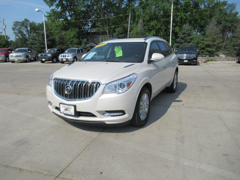 2015 WHITE BUICK ENCLAVE (5GAKVBKD0FJ) with an 3.6L engine, Automatic transmission, located at 908 SE 14th Street, Des Moines, IA, 50317, (515) 281-0330, 41.580303, -93.597046 - Photo #0