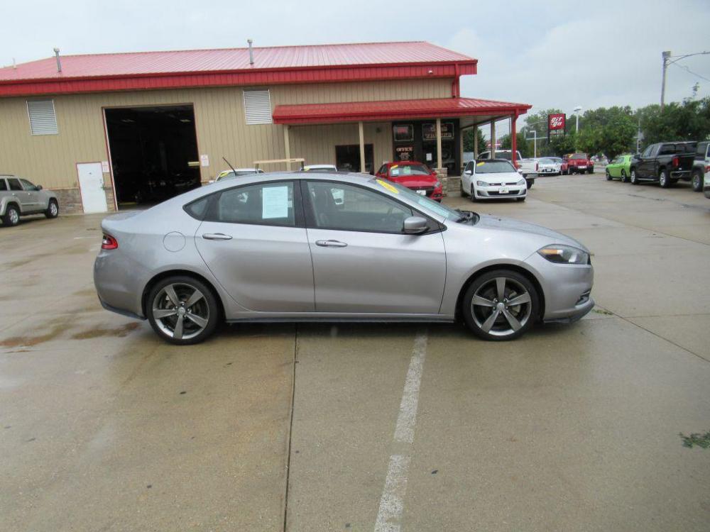 2015 GRAY DODGE DART GT (1C3CDFEBXFD) with an 2.4L engine, Automatic transmission, located at 908 SE 14th Street, Des Moines, IA, 50317, (515) 281-0330, 41.580303, -93.597046 - Photo #3