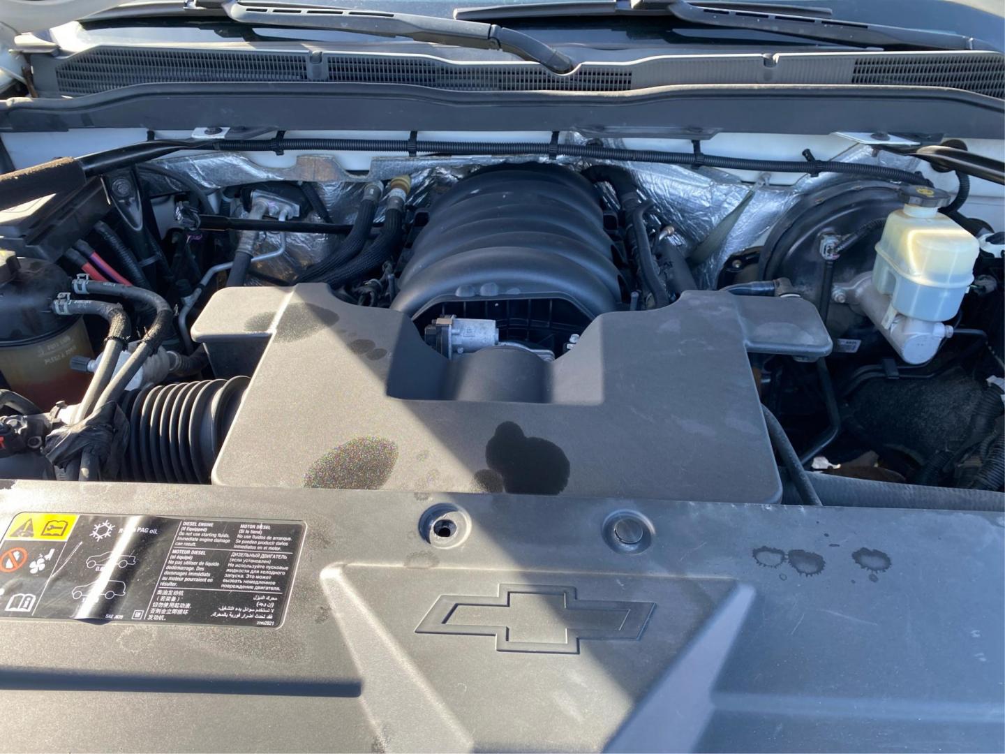 2014 WHITE CHEVROLET SILVERADO 1500 LT (3GCUKREC0EG) with an 5.3L engine, Automatic transmission, located at 908 SE 14th Street, Des Moines, IA, 50317, (515) 281-0330, 41.580303, -93.597046 - Photo#10