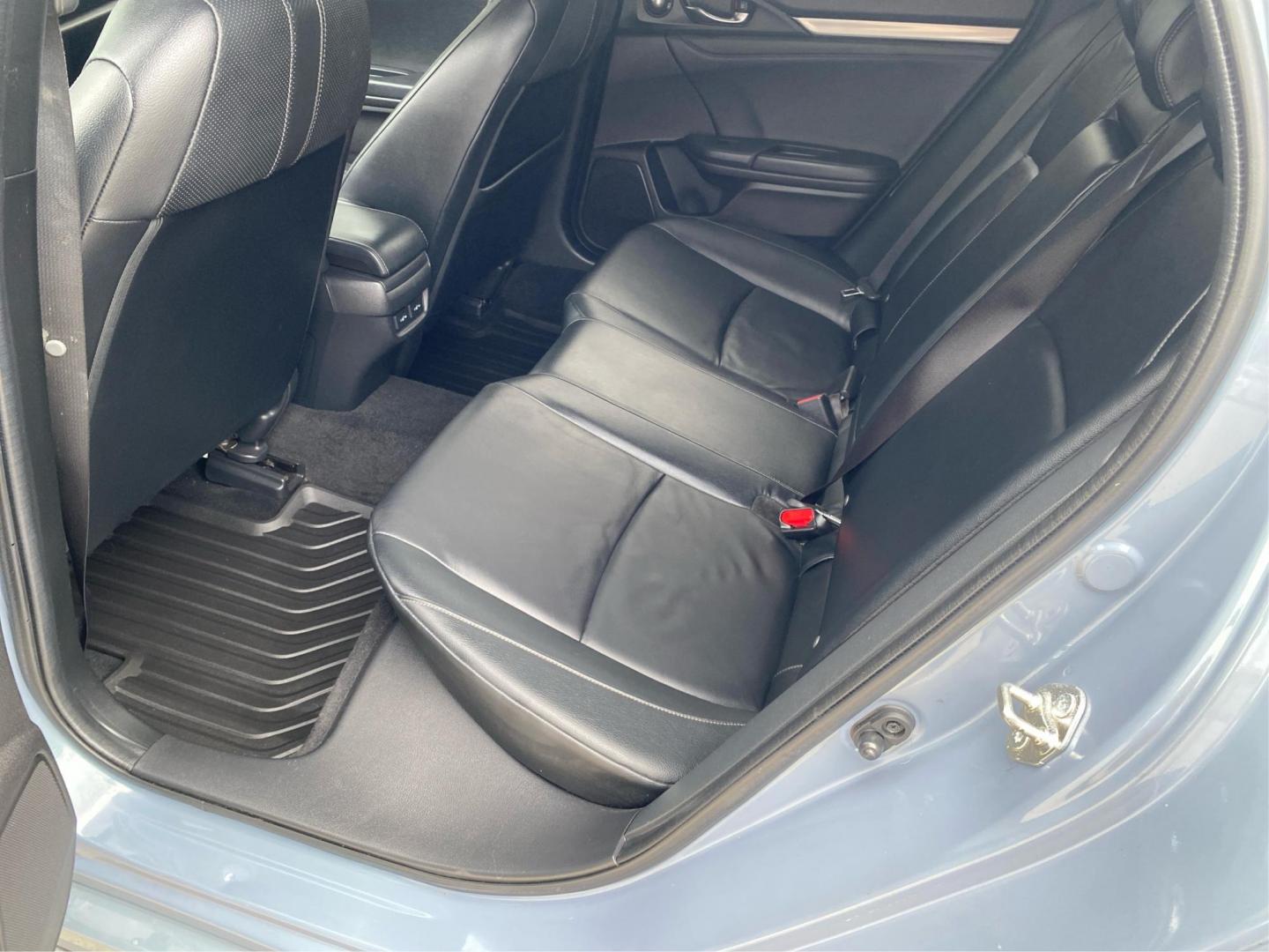 2017 BLUE HONDA CIVIC SPORT TOURING (SHHFK7H94HU) with an 1.5L engine, Continuously Variable transmission, located at 908 SE 14th Street, Des Moines, IA, 50317, (515) 281-0330, 41.580303, -93.597046 - Photo#9