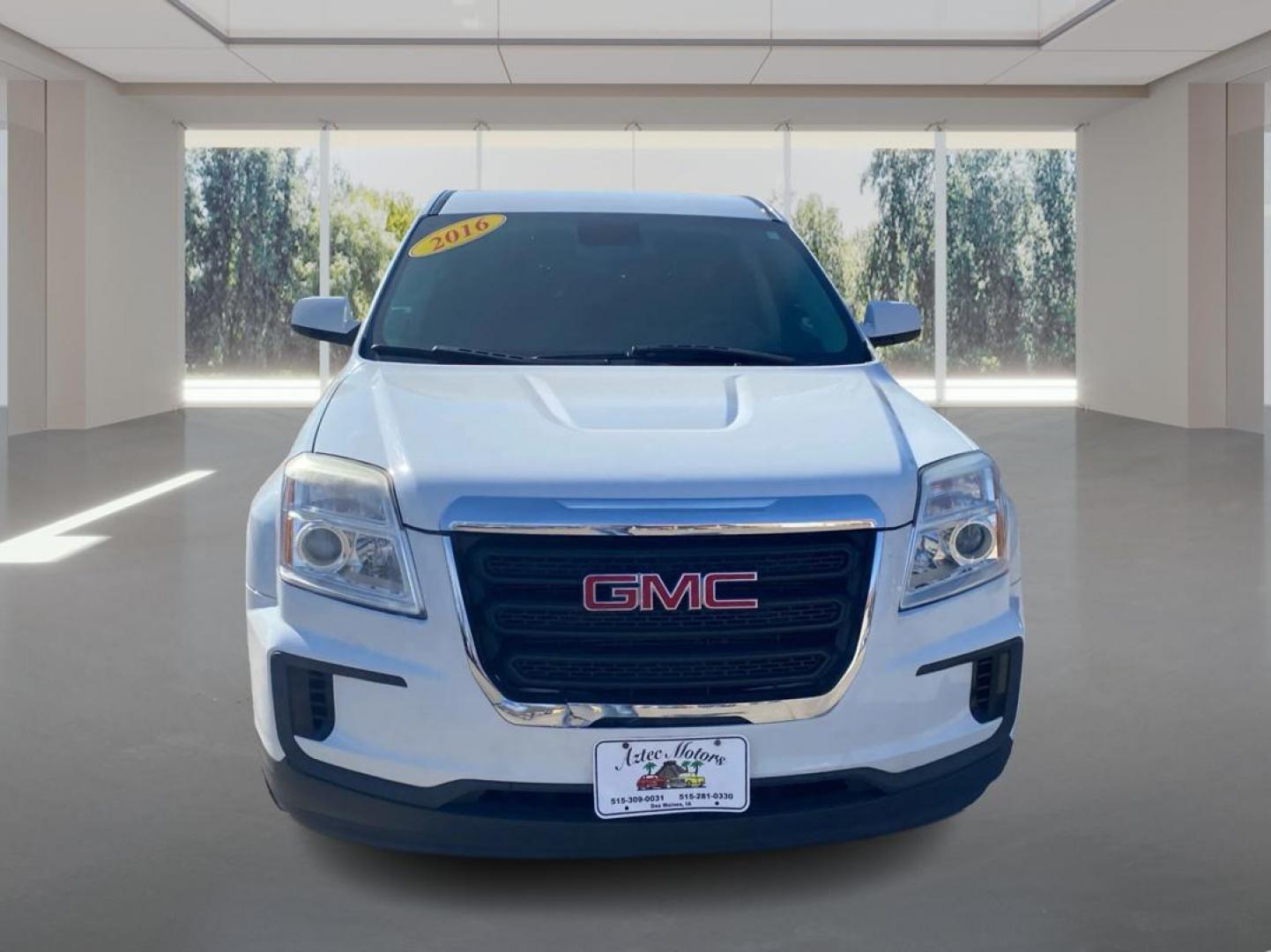 2016 WHITE GMC TERRAIN SLE (2GKALMEK2G6) with an 2.4L engine, Automatic transmission, located at 908 SE 14th Street, Des Moines, IA, 50317, (515) 281-0330, 41.580303, -93.597046 - Photo#6