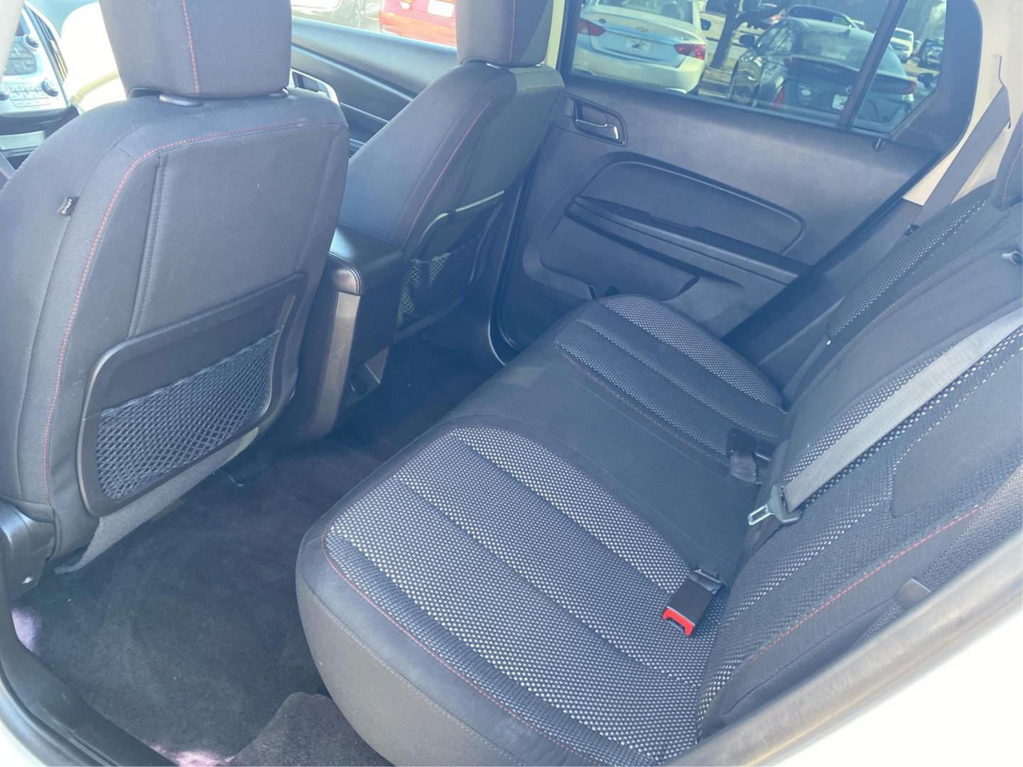 2016 WHITE GMC TERRAIN SLE (2GKALMEK2G6) with an 2.4L engine, Automatic transmission, located at 908 SE 14th Street, Des Moines, IA, 50317, (515) 281-0330, 41.580303, -93.597046 - Photo#9