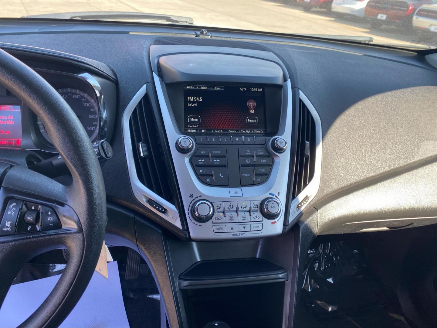 2016 WHITE GMC TERRAIN SLE (2GKALMEK2G6) with an 2.4L engine, Automatic transmission, located at 908 SE 14th Street, Des Moines, IA, 50317, (515) 281-0330, 41.580303, -93.597046 - Photo#13