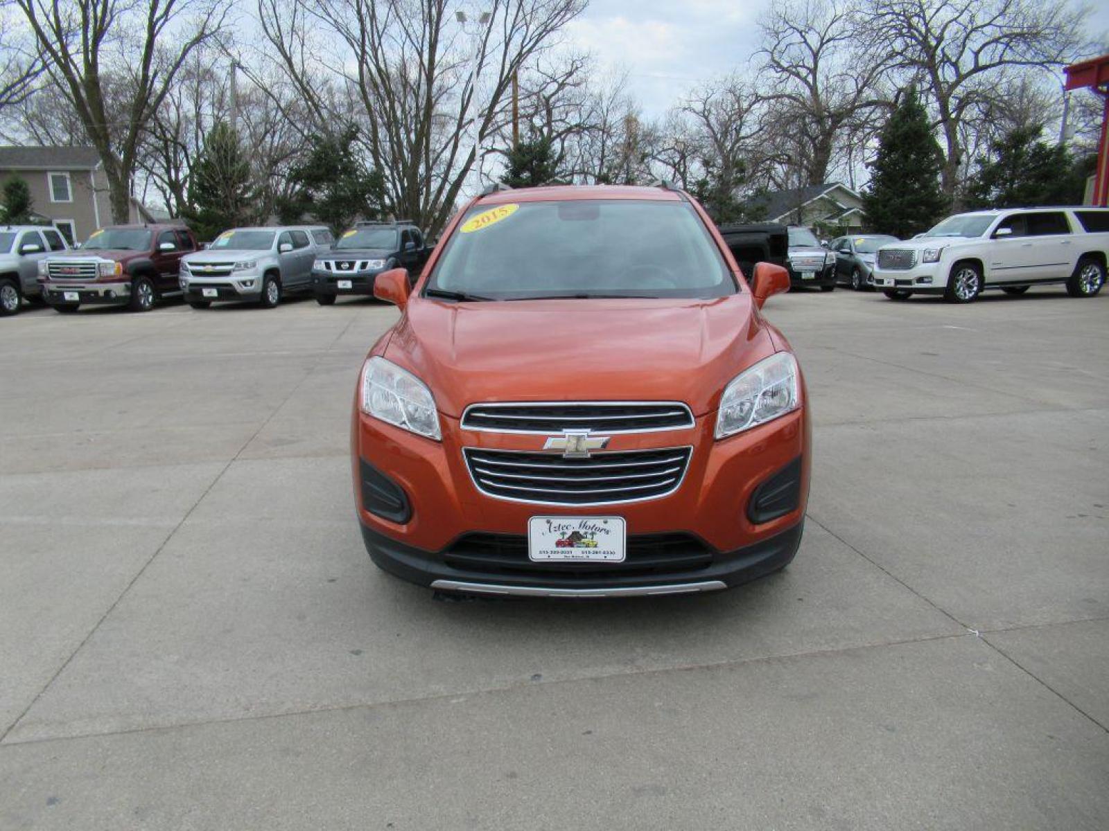 2015 ORANGE CHEVROLET TRAX 1LT (KL7CJLSB1FB) with an 1.4L engine, Automatic transmission, located at 908 SE 14th Street, Des Moines, IA, 50317, (515) 281-0330, 41.580303, -93.597046 - Photo #1