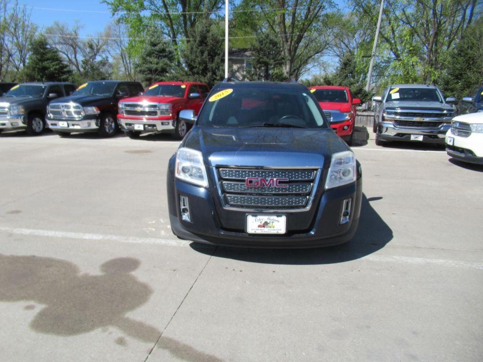 2015 BLUE GMC TERRAIN SLT-2 (2GKFLYEK4F6) with an 2.4L engine, Automatic transmission, located at 908 SE 14th Street, Des Moines, IA, 50317, (515) 281-0330, 41.580303, -93.597046 - Photo #1