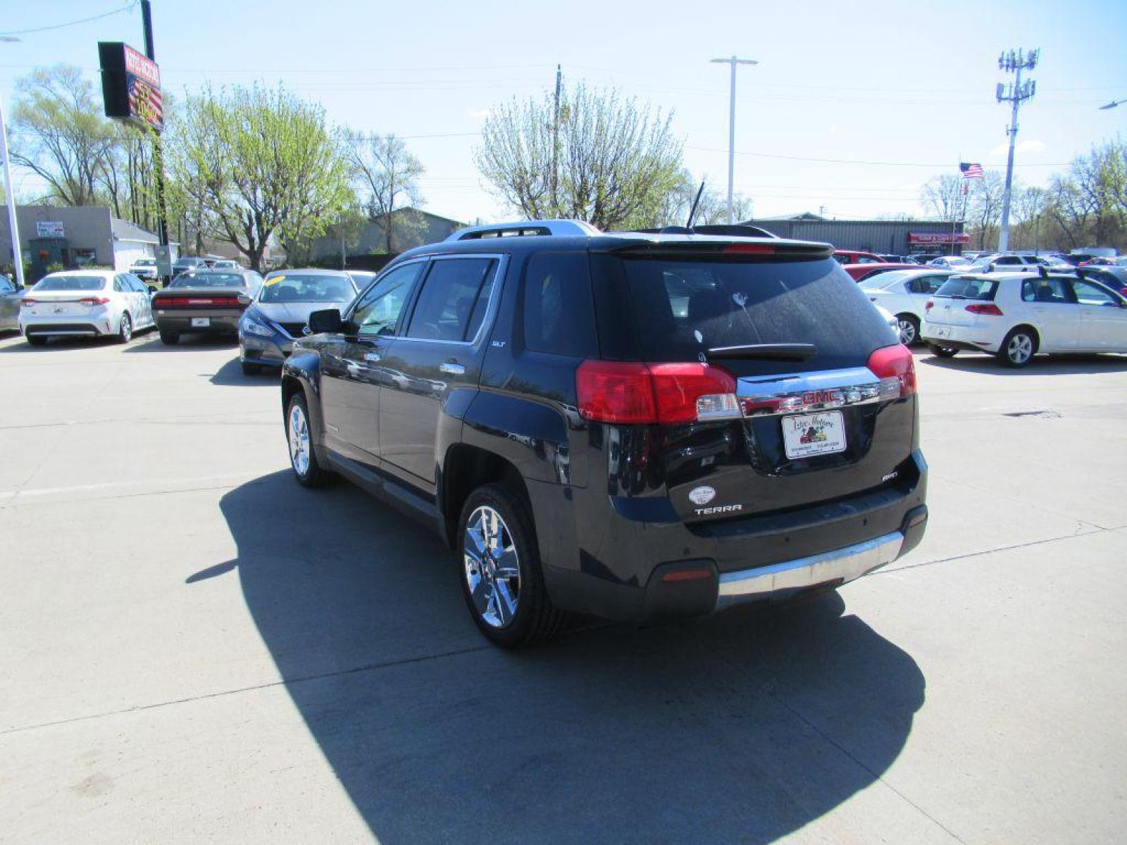 2015 BLUE GMC TERRAIN SLT-2 (2GKFLYEK4F6) with an 2.4L engine, Automatic transmission, located at 908 SE 14th Street, Des Moines, IA, 50317, (515) 281-0330, 41.580303, -93.597046 - Photo #6