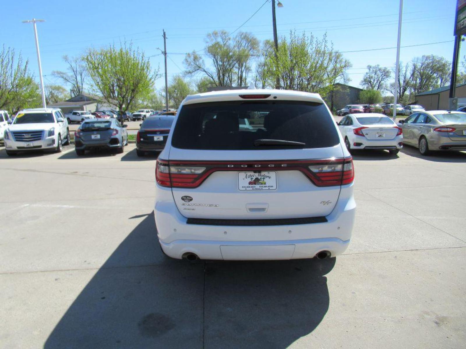2015 WHITE DODGE DURANGO R/T (1C4SDJCT3FC) with an 5.7L engine, Automatic transmission, located at 908 SE 14th Street, Des Moines, IA, 50317, (515) 281-0330, 41.580303, -93.597046 - Photo #5