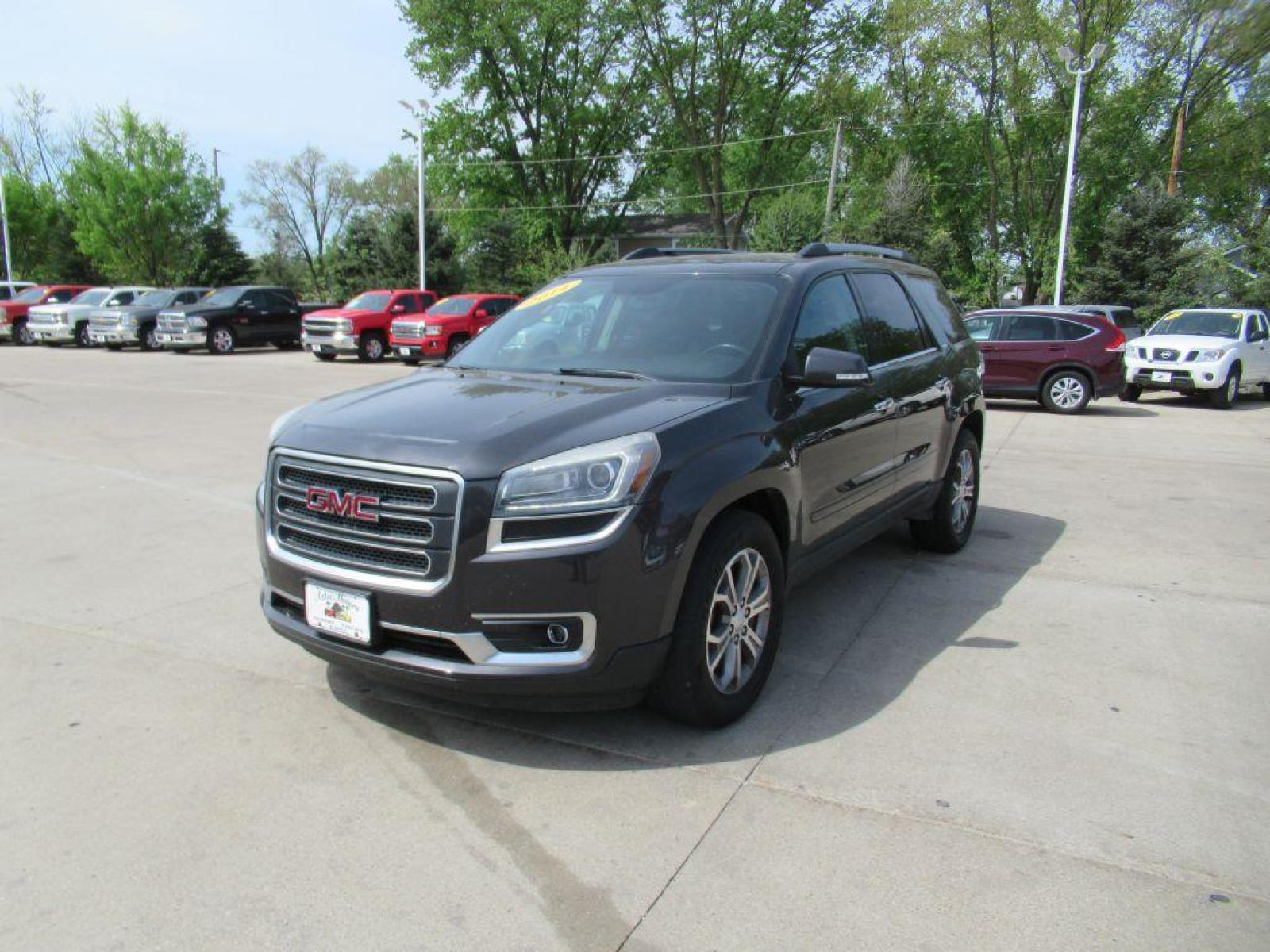 2014 GRAY GMC ACADIA SLT-1 (1GKKVRKD9EJ) with an 3.6L engine, Automatic transmission, located at 908 SE 14th Street, Des Moines, IA, 50317, (515) 281-0330, 41.580303, -93.597046 - Photo #0