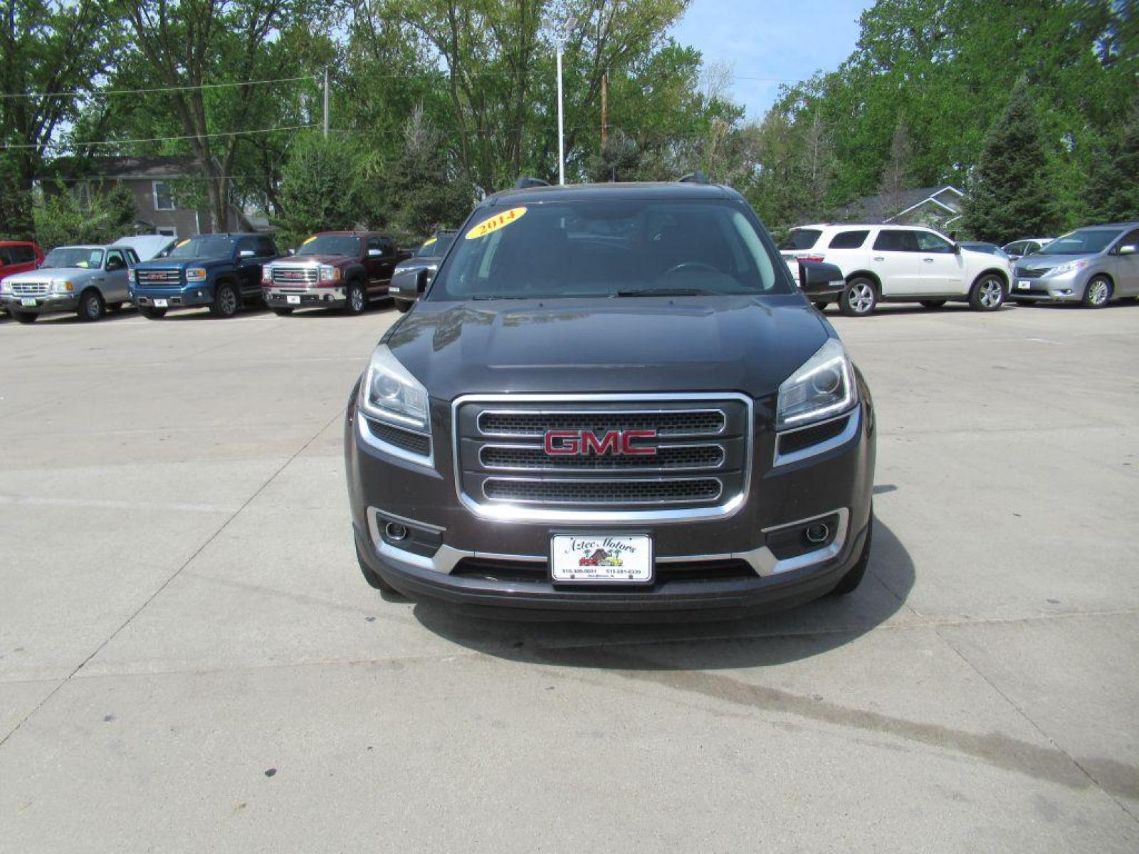 2014 GRAY GMC ACADIA SLT-1 (1GKKVRKD9EJ) with an 3.6L engine, Automatic transmission, located at 908 SE 14th Street, Des Moines, IA, 50317, (515) 281-0330, 41.580303, -93.597046 - Photo #1