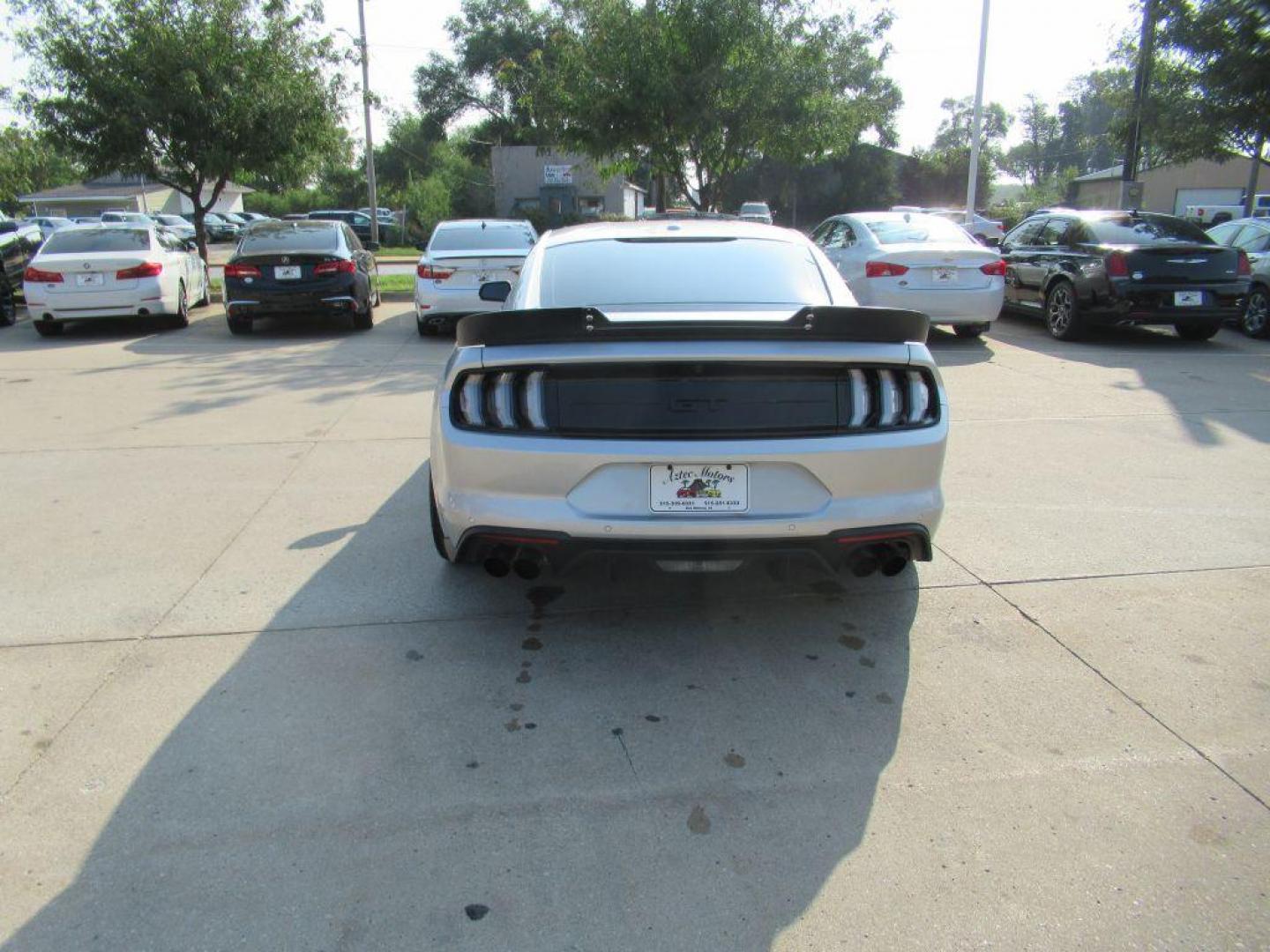 2019 SILVER FORD MUSTANG GT (1FA6P8CF6K5) with an 5.0L engine, 6-Speed Manual transmission, located at 908 SE 14th Street, Des Moines, IA, 50317, (515) 281-0330, 41.580303, -93.597046 - Photo#5