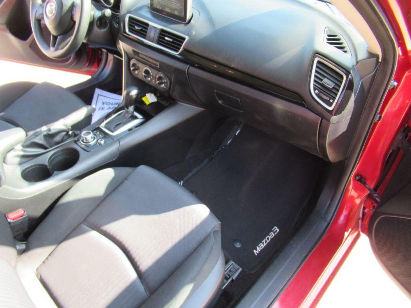 2015 RED MAZDA 3 SPORT (3MZBM1U75FM) with an 2.0L engine, Automatic transmission, located at 908 SE 14th Street, Des Moines, IA, 50317, (515) 281-0330, 41.580303, -93.597046 - Photo#13