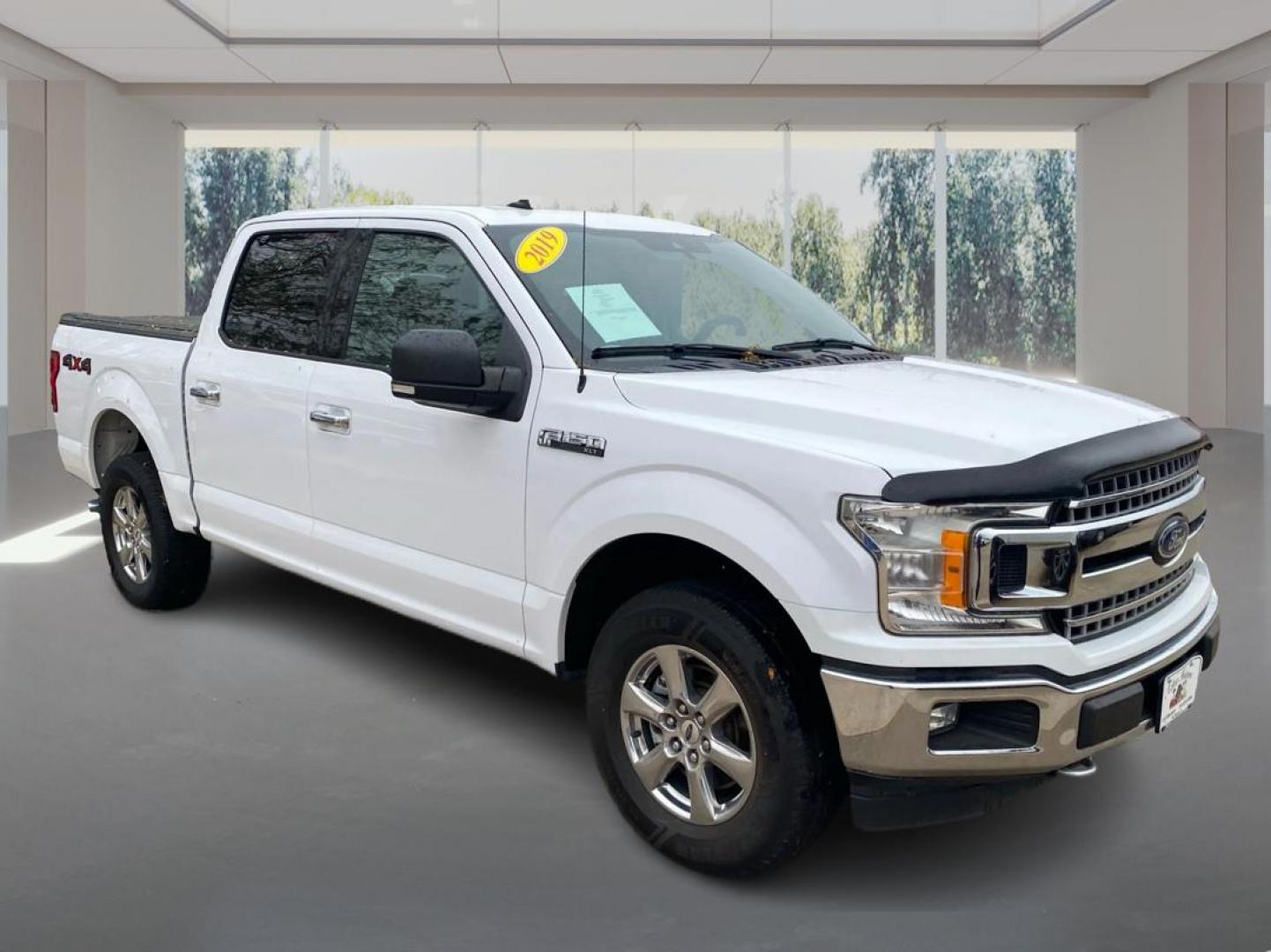 2019 WHITE FORD F150 SUPERCREW XLT (1FTEW1E47KK) with an 3.5L engine, Automatic transmission, located at 908 SE 14th Street, Des Moines, IA, 50317, (515) 281-0330, 41.580303, -93.597046 - Photo#0