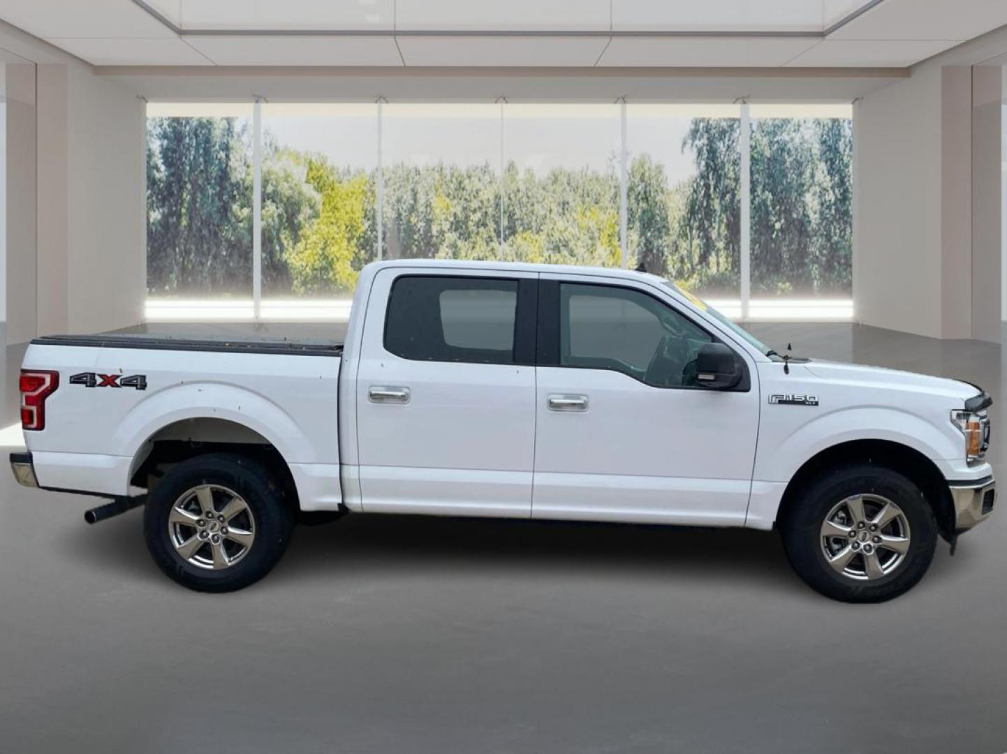 2019 WHITE FORD F150 SUPERCREW XLT (1FTEW1E47KK) with an 3.5L engine, Automatic transmission, located at 908 SE 14th Street, Des Moines, IA, 50317, (515) 281-0330, 41.580303, -93.597046 - Photo#1