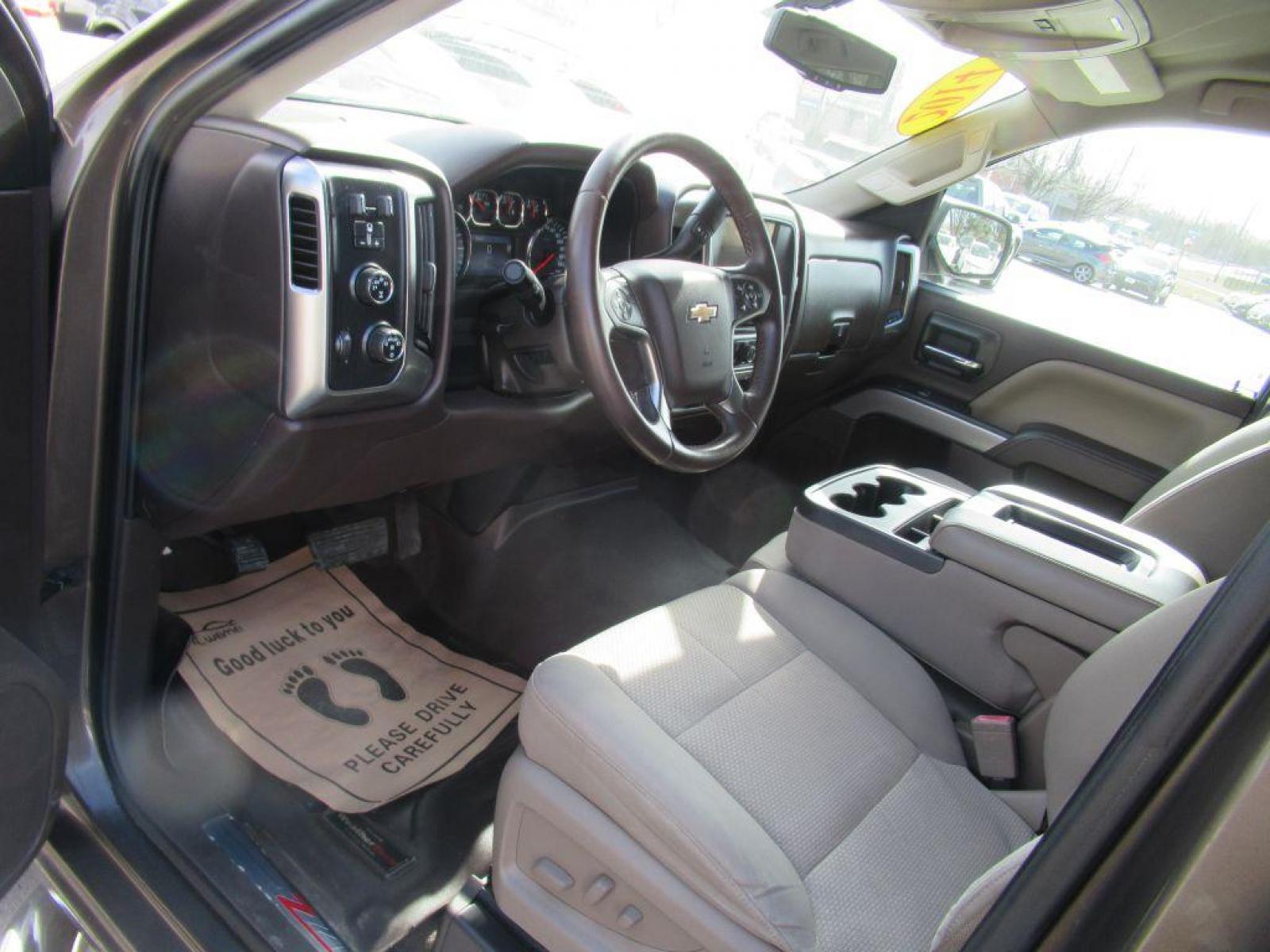 2014 BROWN CHEVROLET SILVERADO 1500 LT (3GCUKREC5EG) with an 5.3L engine, Automatic transmission, located at 908 SE 14th Street, Des Moines, IA, 50317, (515) 281-0330, 41.580303, -93.597046 - Photo #25