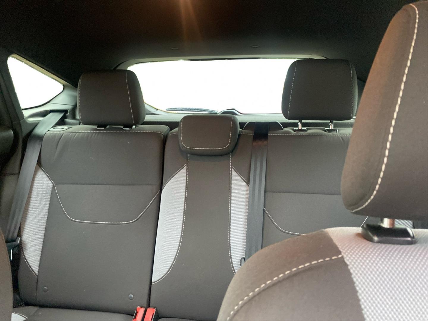 2016 GRAY FORD FOCUS ST (1FADP3L92GL) with an 2.0L engine, 6-Speed Manual transmission, located at 908 SE 14th Street, Des Moines, IA, 50317, (515) 281-0330, 41.580303, -93.597046- Photo#14