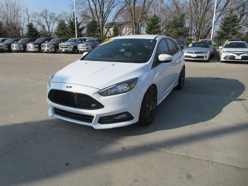 photo of 2018 FORD FOCUS 4DR