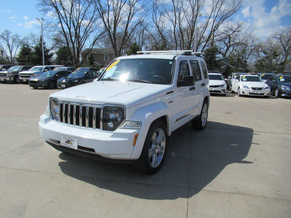 photo of 2012 JEEP LIBERTY 4DR
