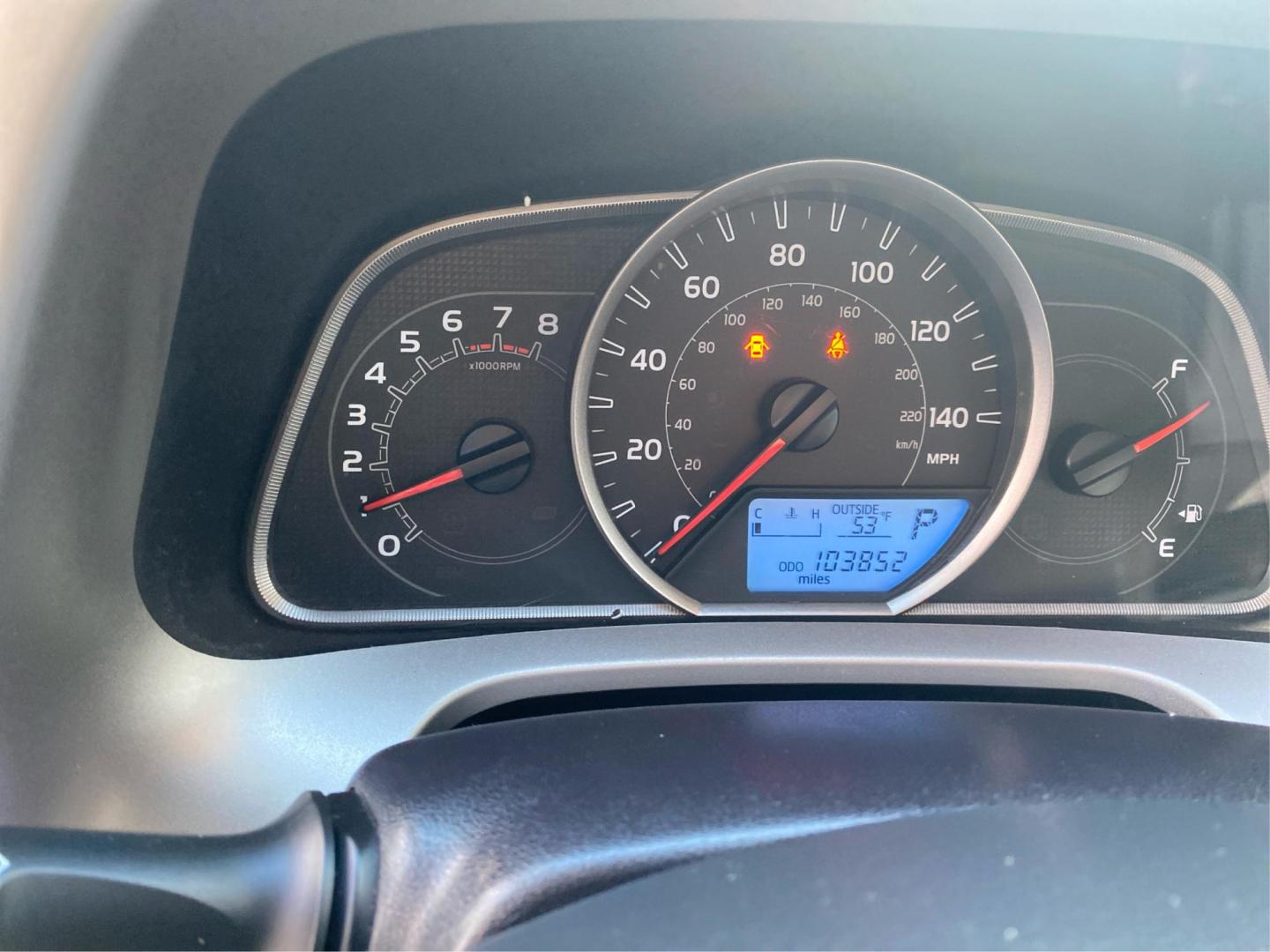 2014 RED TOYOTA RAV4 XLE (2T3RFREV8EW) with an 2.5L engine, Automatic transmission, located at 908 SE 14th Street, Des Moines, IA, 50317, (515) 281-0330, 41.580303, -93.597046 - Photo#15