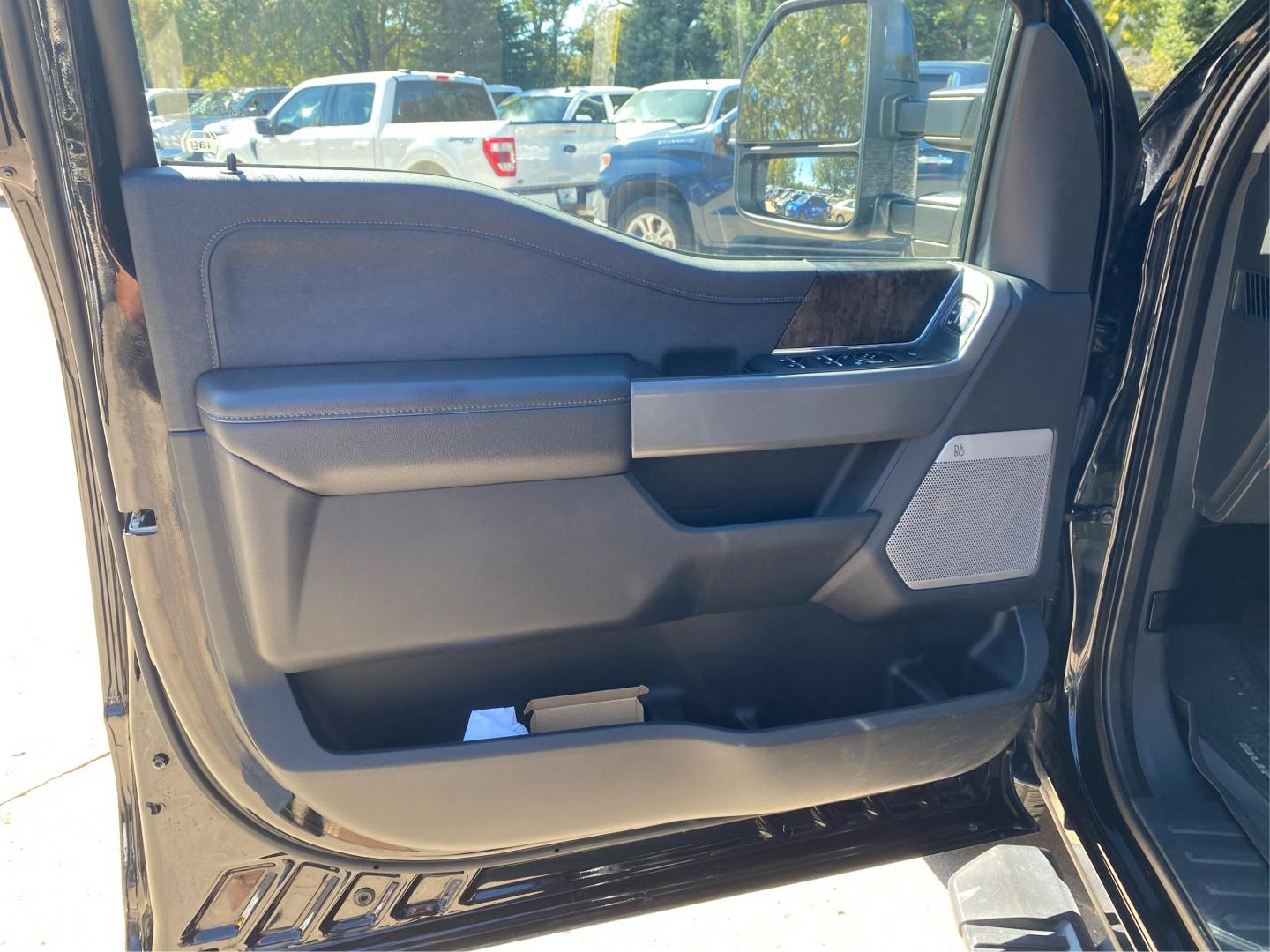 2023 BLACK FORD F250 SUPER DUTY (1FT7W2BT1PE) with an 6.7L engine, Automatic transmission, located at 908 SE 14th Street, Des Moines, IA, 50317, (515) 281-0330, 41.580303, -93.597046- Photo#18