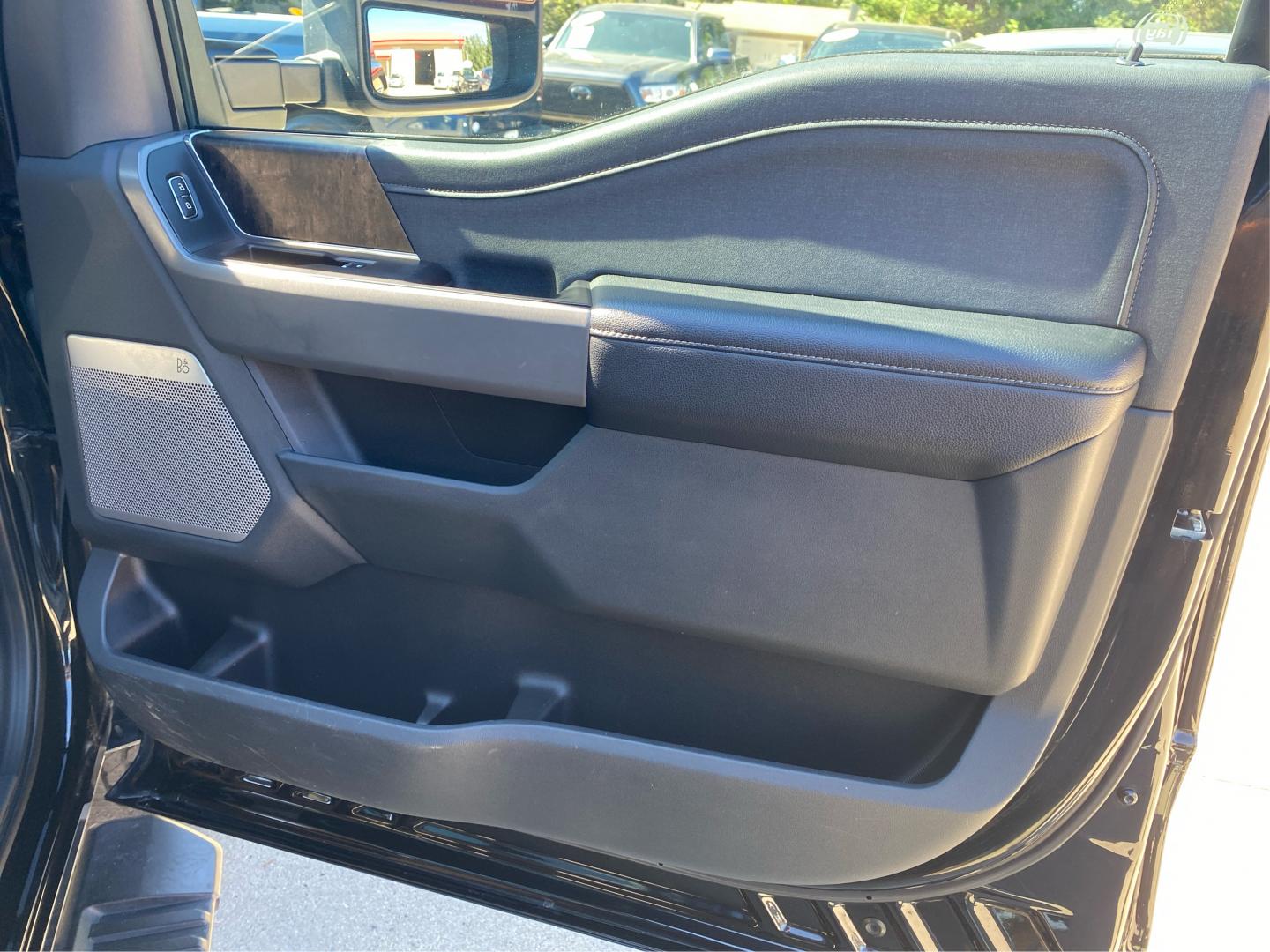 2023 BLACK FORD F250 SUPER DUTY (1FT7W2BT1PE) with an 6.7L engine, Automatic transmission, located at 908 SE 14th Street, Des Moines, IA, 50317, (515) 281-0330, 41.580303, -93.597046- Photo#19