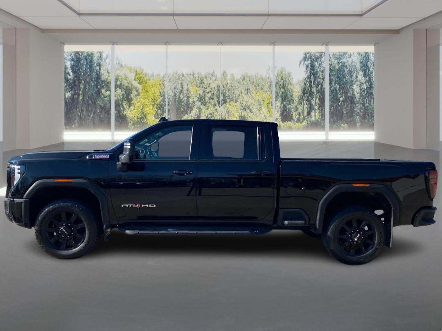 2024 BLACK GMC SIERRA CREW CAB 2500 AT4 (1GT49PEY2RF) with an 6.6L engine, Automatic transmission, located at 908 SE 14th Street, Des Moines, IA, 50317, (515) 281-0330, 41.580303, -93.597046 - Photo#5