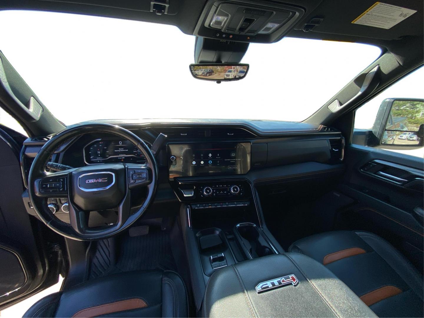 2024 BLACK GMC SIERRA CREW CAB 2500 AT4 (1GT49PEY2RF) with an 6.6L engine, Automatic transmission, located at 908 SE 14th Street, Des Moines, IA, 50317, (515) 281-0330, 41.580303, -93.597046 - Photo#20