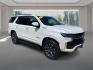 2021 WHITE CHEVROLET TAHOE 1500 Z71 (1GNSKPKD2MR) with an 5.3L engine, Automatic transmission, located at 908 SE 14th Street, Des Moines, IA, 50317, (515) 281-0330, 41.580303, -93.597046- Photo#0