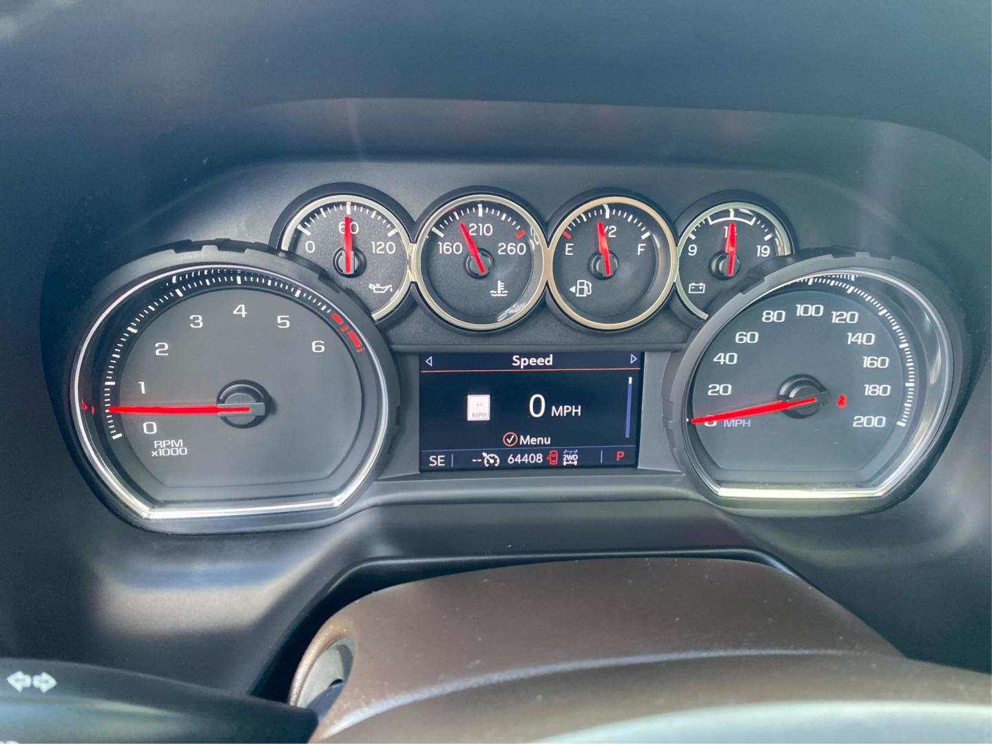 2021 WHITE CHEVROLET TAHOE 1500 Z71 (1GNSKPKD2MR) with an 5.3L engine, Automatic transmission, located at 908 SE 14th Street, Des Moines, IA, 50317, (515) 281-0330, 41.580303, -93.597046- Photo#15