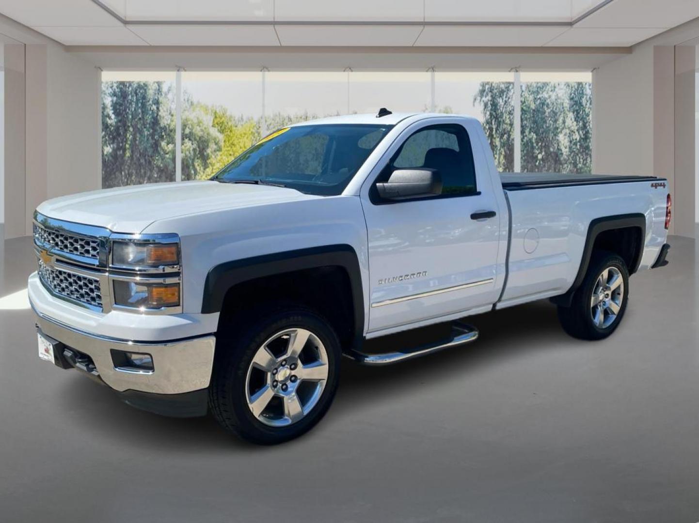 2014 WHITE CHEVROLET SILVERADO 1500 LT (1GCNKREC3EZ) with an 5.3L engine, Automatic transmission, located at 908 SE 14th Street, Des Moines, IA, 50317, (515) 281-0330, 41.580303, -93.597046 - Photo#7