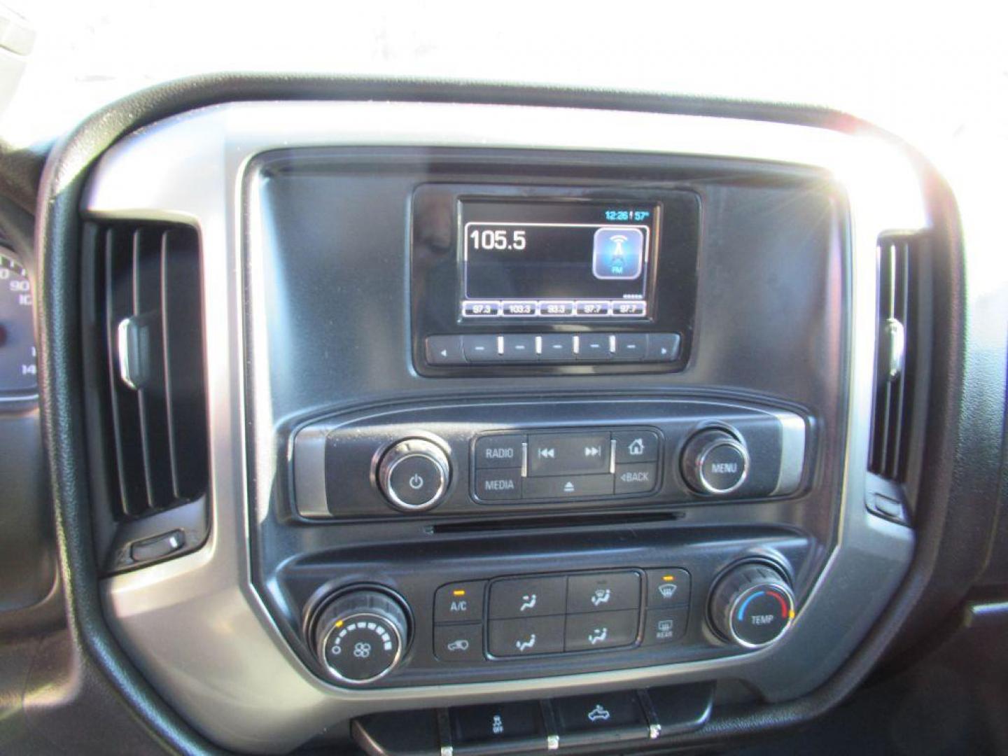 2014 WHITE CHEVROLET SILVERADO 1500 LT (1GCNKREC3EZ) with an 5.3L engine, Automatic transmission, located at 908 SE 14th Street, Des Moines, IA, 50317, (515) 281-0330, 41.580303, -93.597046 - Photo#15