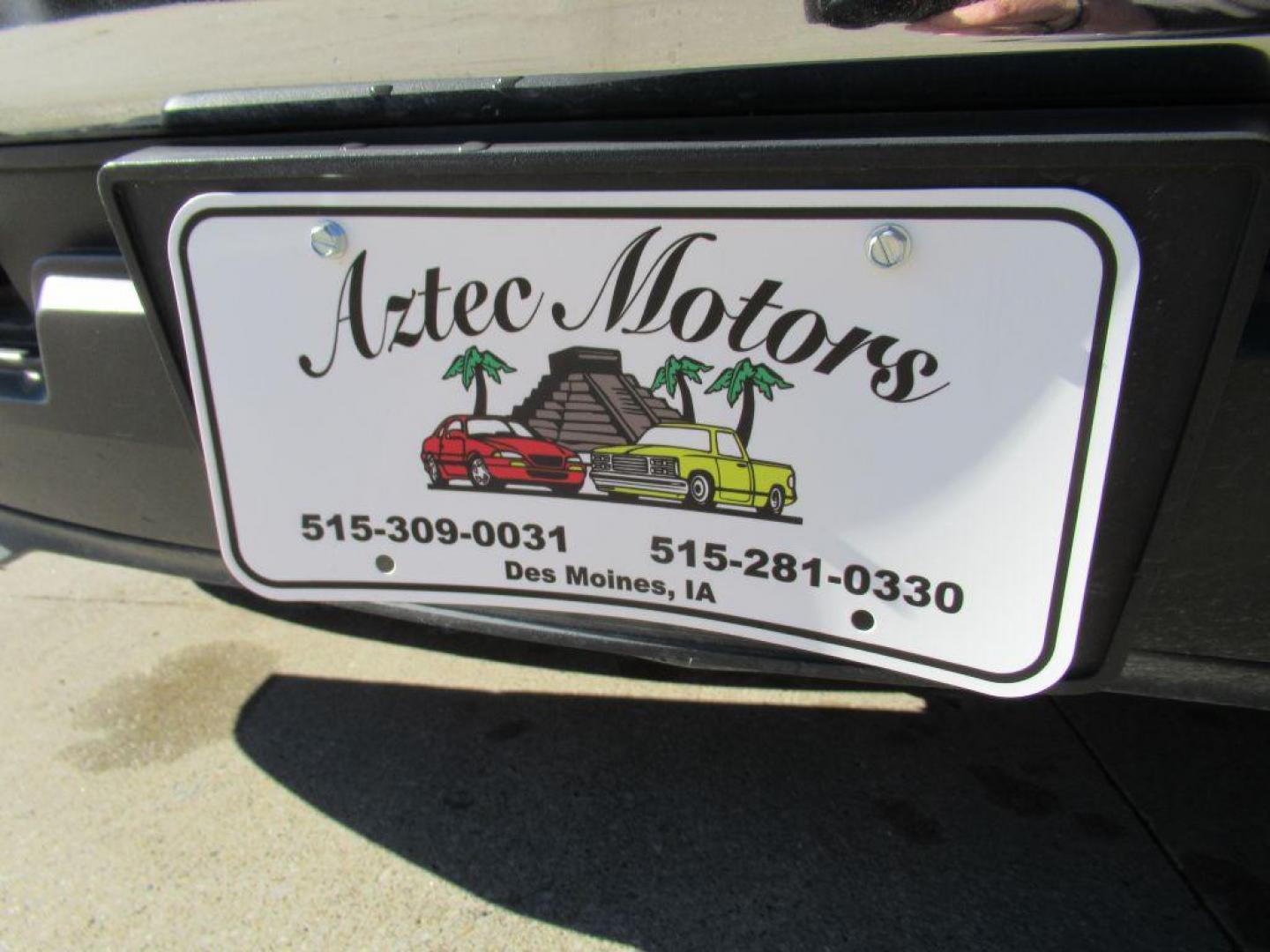 2014 WHITE CHEVROLET SILVERADO 1500 LT (1GCNKREC3EZ) with an 5.3L engine, Automatic transmission, located at 908 SE 14th Street, Des Moines, IA, 50317, (515) 281-0330, 41.580303, -93.597046 - Photo#8