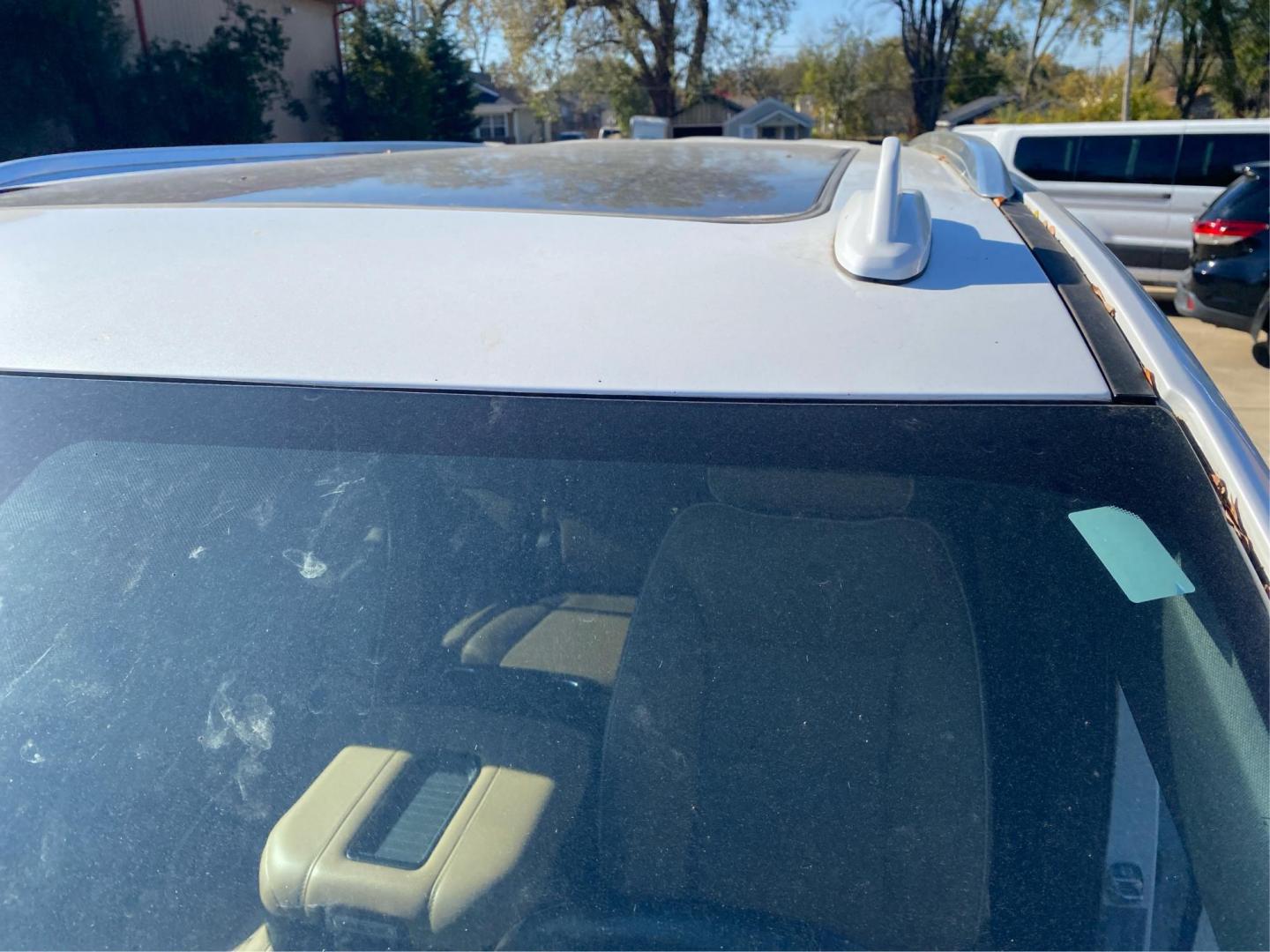 2022 WHITE CHEVROLET TAHOE 1500 PREMIER (1GNSKSKLXNR) with an 6.2L engine, Automatic transmission, located at 908 SE 14th Street, Des Moines, IA, 50317, (515) 281-0330, 41.580303, -93.597046 - Photo#11