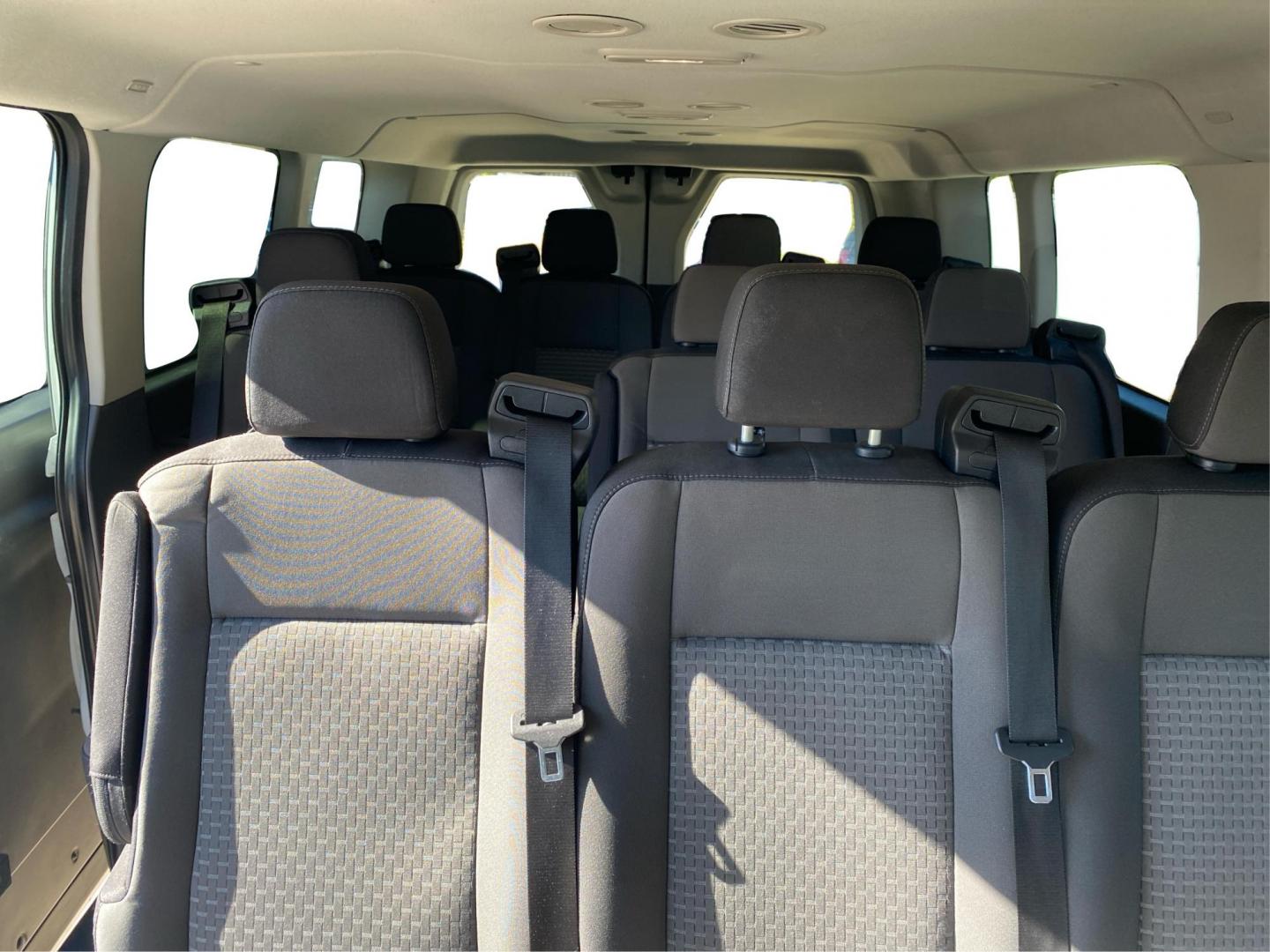 2022 WHITE FORD TRANSIT T-350 (1FBAX2Y83NK) with an 3.5L engine, Automatic transmission, located at 908 SE 14th Street, Des Moines, IA, 50317, (515) 281-0330, 41.580303, -93.597046 - Photo#12