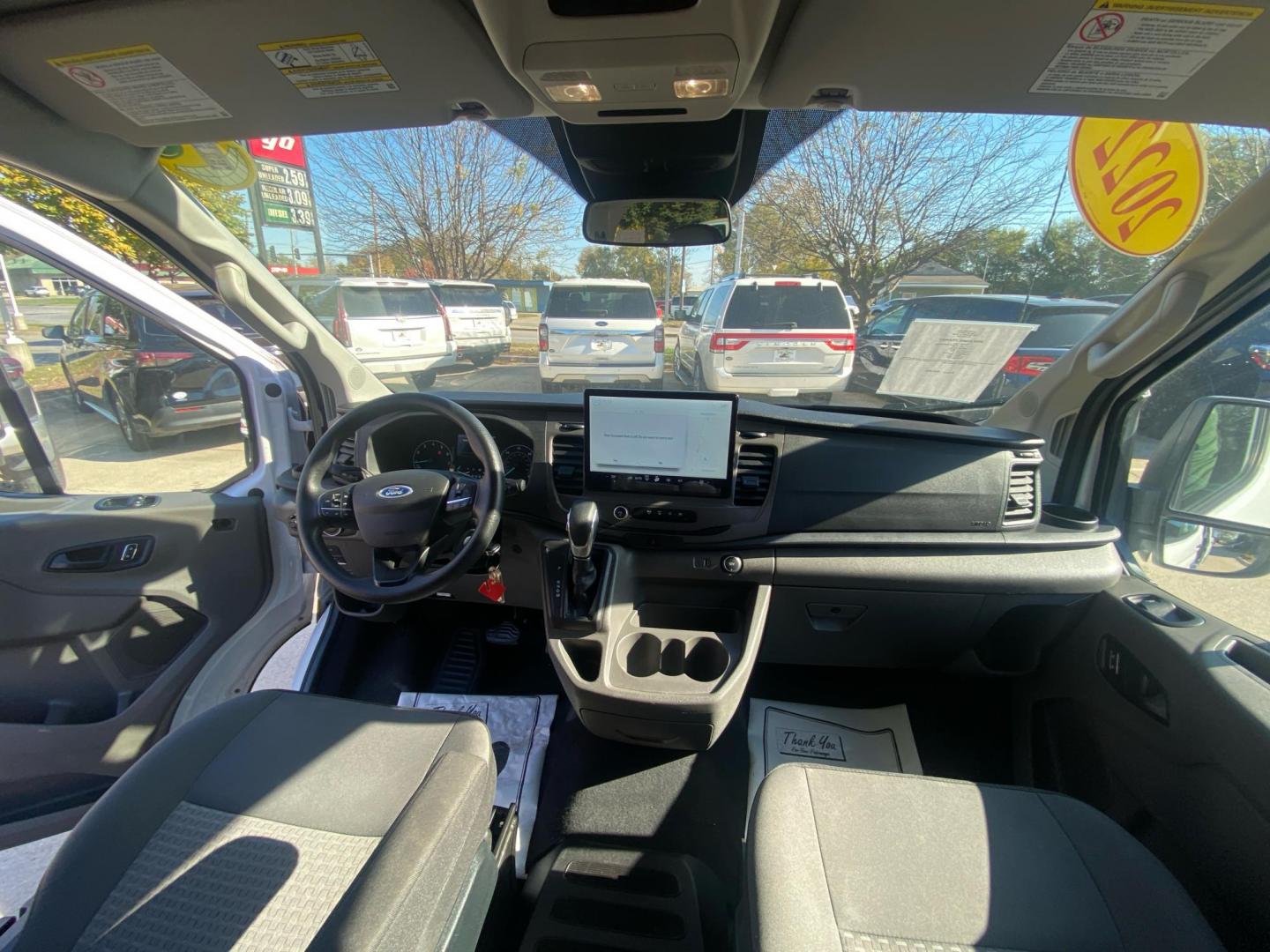 2022 WHITE FORD TRANSIT T-350 (1FBAX2Y83NK) with an 3.5L engine, Automatic transmission, located at 908 SE 14th Street, Des Moines, IA, 50317, (515) 281-0330, 41.580303, -93.597046 - Photo#19