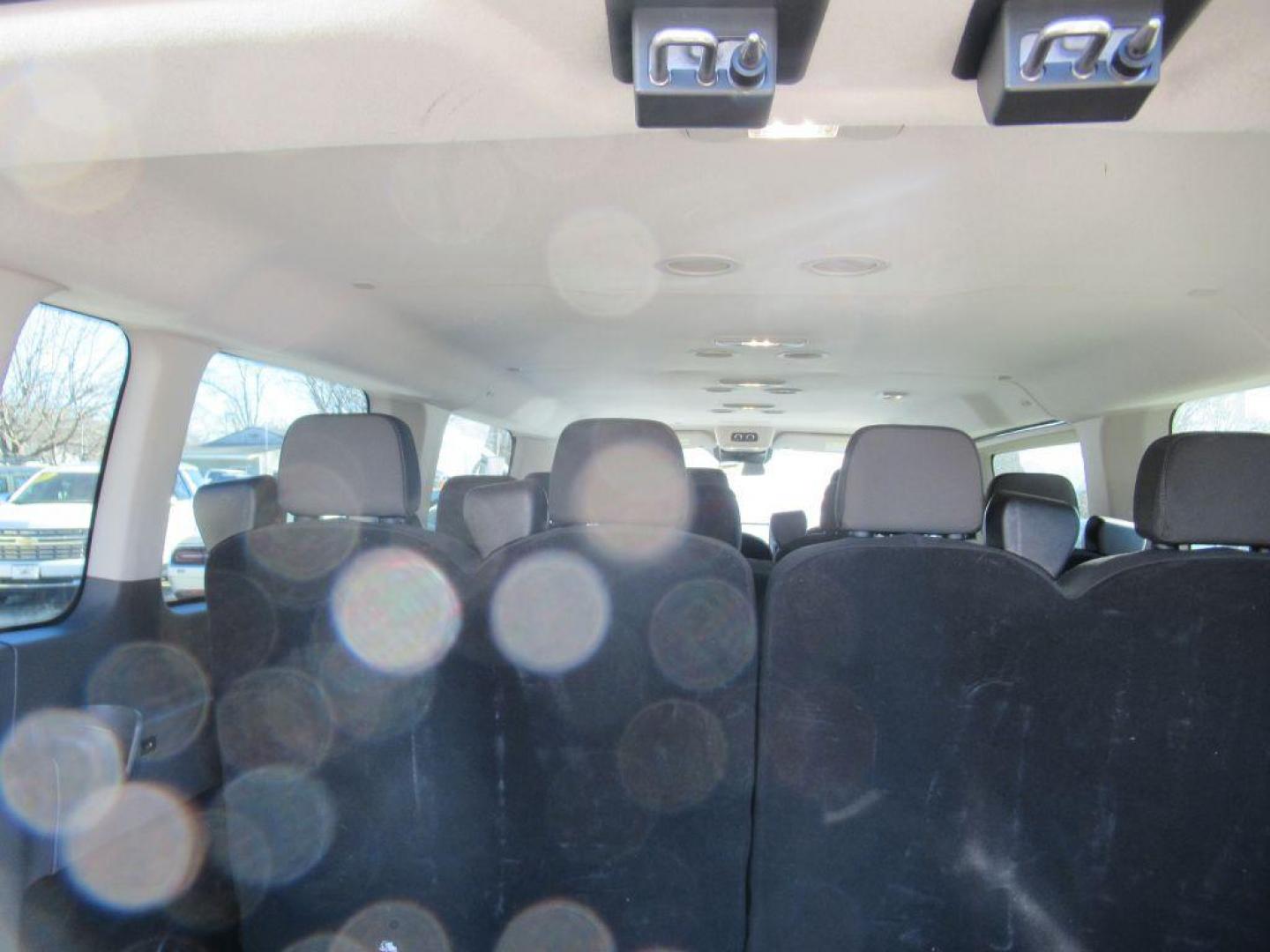 2022 WHITE FORD TRANSIT T-350 (1FBAX2Y83NK) with an 3.5L engine, Automatic transmission, located at 908 SE 14th Street, Des Moines, IA, 50317, (515) 281-0330, 41.580303, -93.597046 - Photo#13