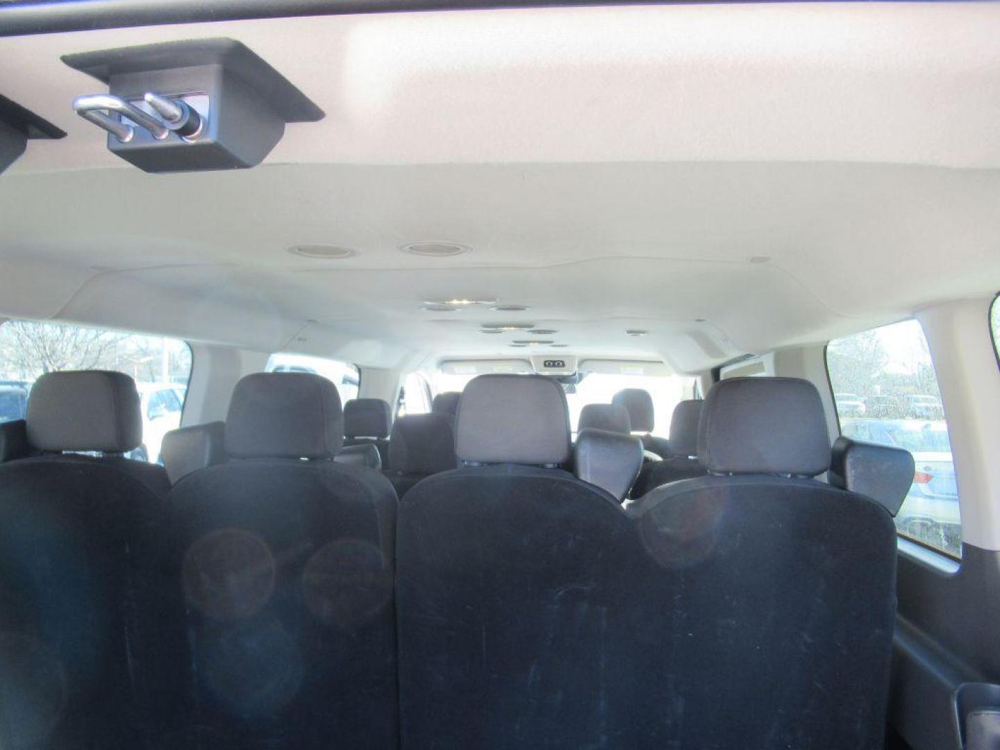 2022 WHITE FORD TRANSIT T-350 (1FBAX2Y83NK) with an 3.5L engine, Automatic transmission, located at 908 SE 14th Street, Des Moines, IA, 50317, (515) 281-0330, 41.580303, -93.597046 - Photo#14