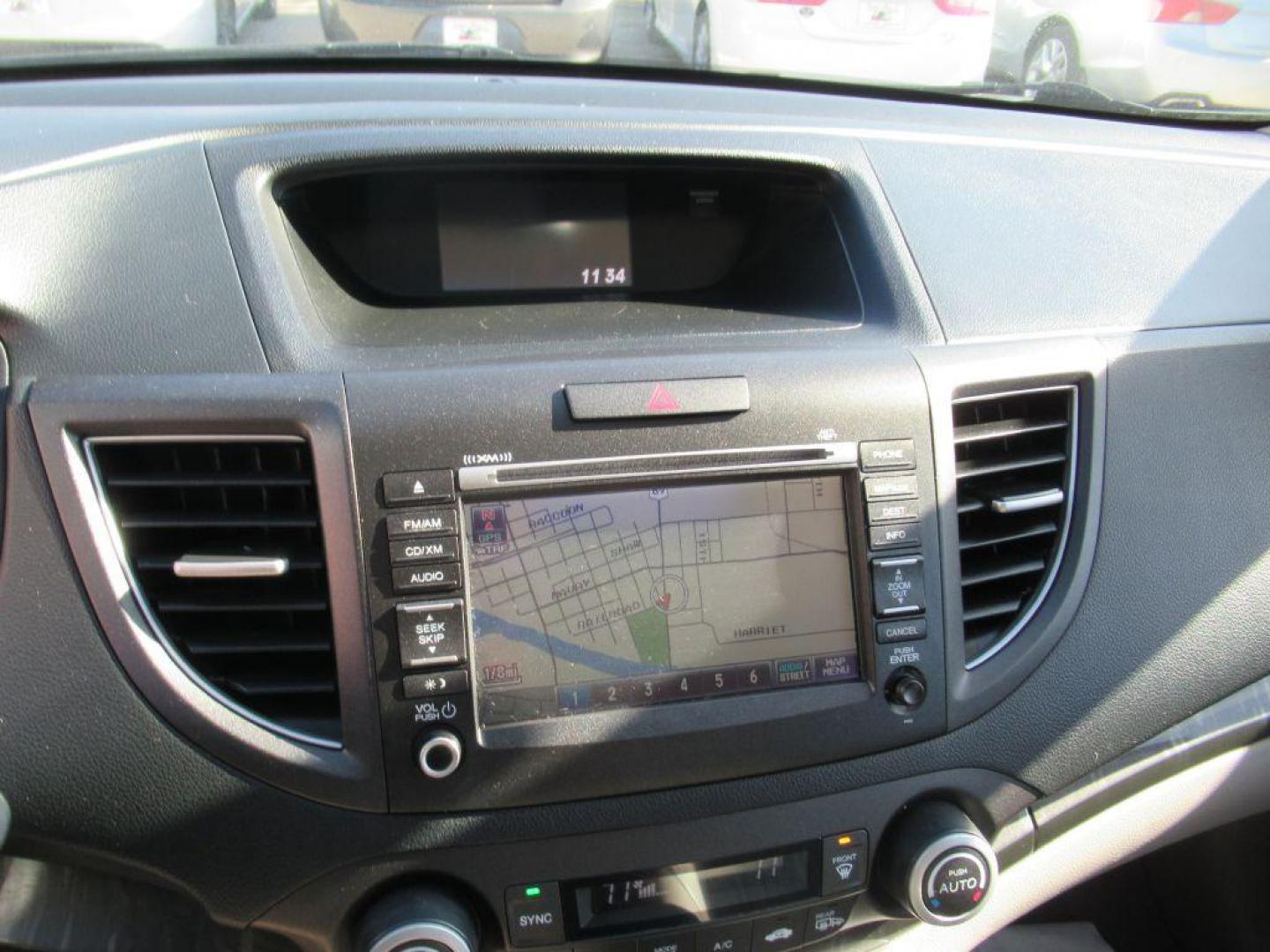 2014 GRAY HONDA CR-V EXL (2HKRM4H78EH) with an 2.4L engine, Automatic transmission, located at 908 SE 14th Street, Des Moines, IA, 50317, (515) 281-0330, 41.580303, -93.597046 - Photo#21