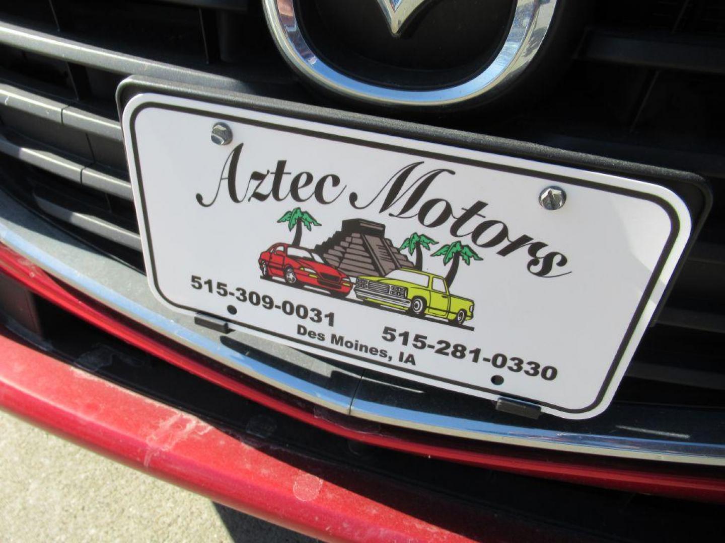 2017 RED MAZDA 3 SPORT (3MZBN1U72HM) with an 2.0L engine, 6-Speed Manual transmission, located at 908 SE 14th Street, Des Moines, IA, 50317, (515) 281-0330, 41.580303, -93.597046 - Photo#8
