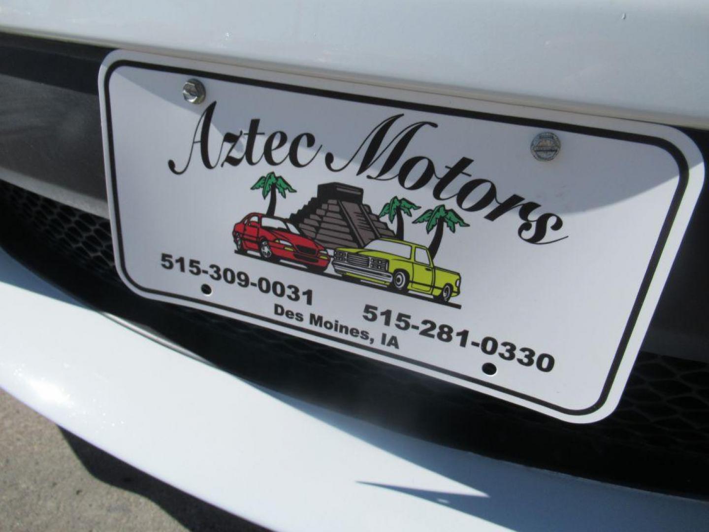 2021 WHITE DODGE CHARGER R/T (2C3CDXCT4MH) with an 5.7L engine, Automatic transmission, located at 908 SE 14th Street, Des Moines, IA, 50317, (515) 281-0330, 41.580303, -93.597046 - Photo#8