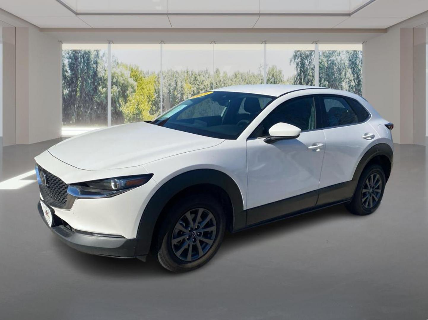 2021 WHITE MAZDA CX-30 (3MVDMBAL8MM) with an 2.5L engine, Automatic transmission, located at 908 SE 14th Street, Des Moines, IA, 50317, (515) 281-0330, 41.580303, -93.597046 - Photo#7