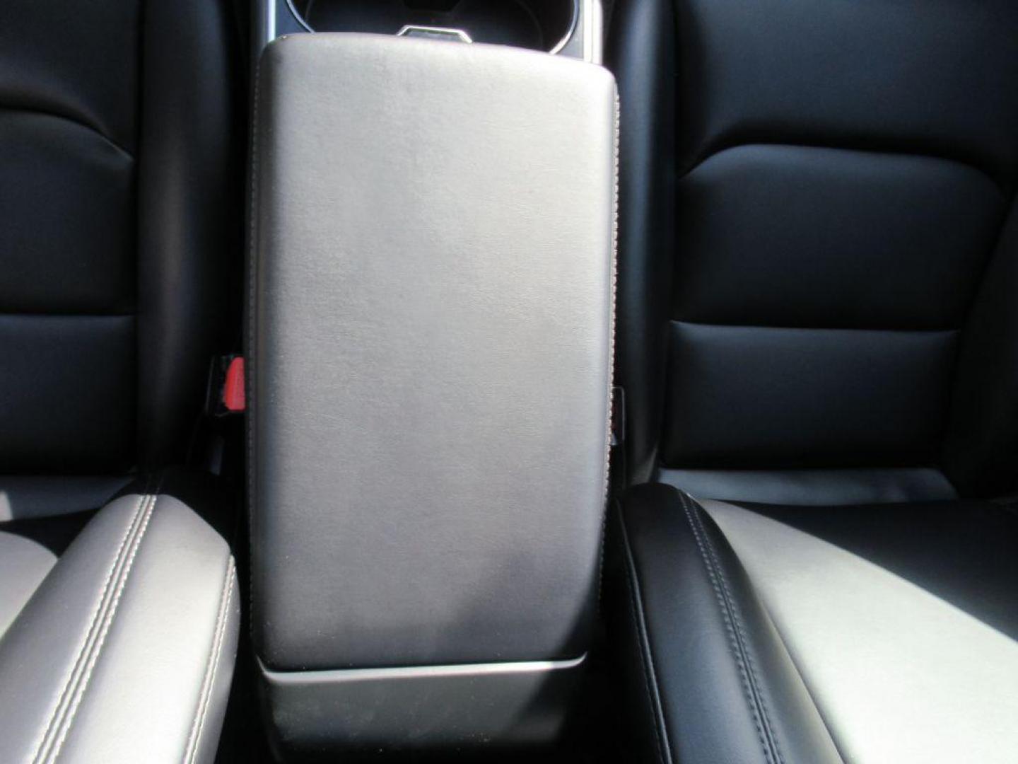 2018 BLUE TESLA MODEL 3 (5YJ3E1EB5JF) , Continuously Variable transmission, located at 908 SE 14th Street, Des Moines, IA, 50317, (515) 281-0330, 41.580303, -93.597046 - Photo#17
