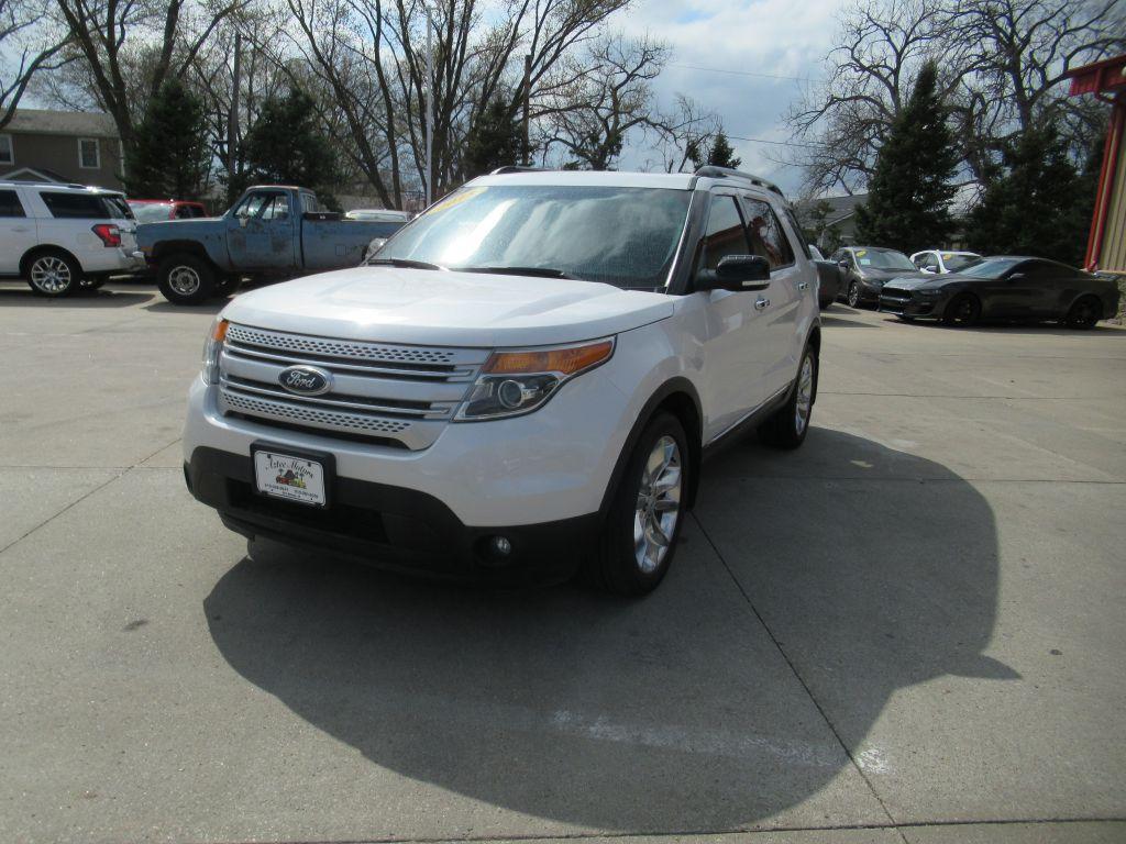 photo of 2015 FORD EXPLORER XLT