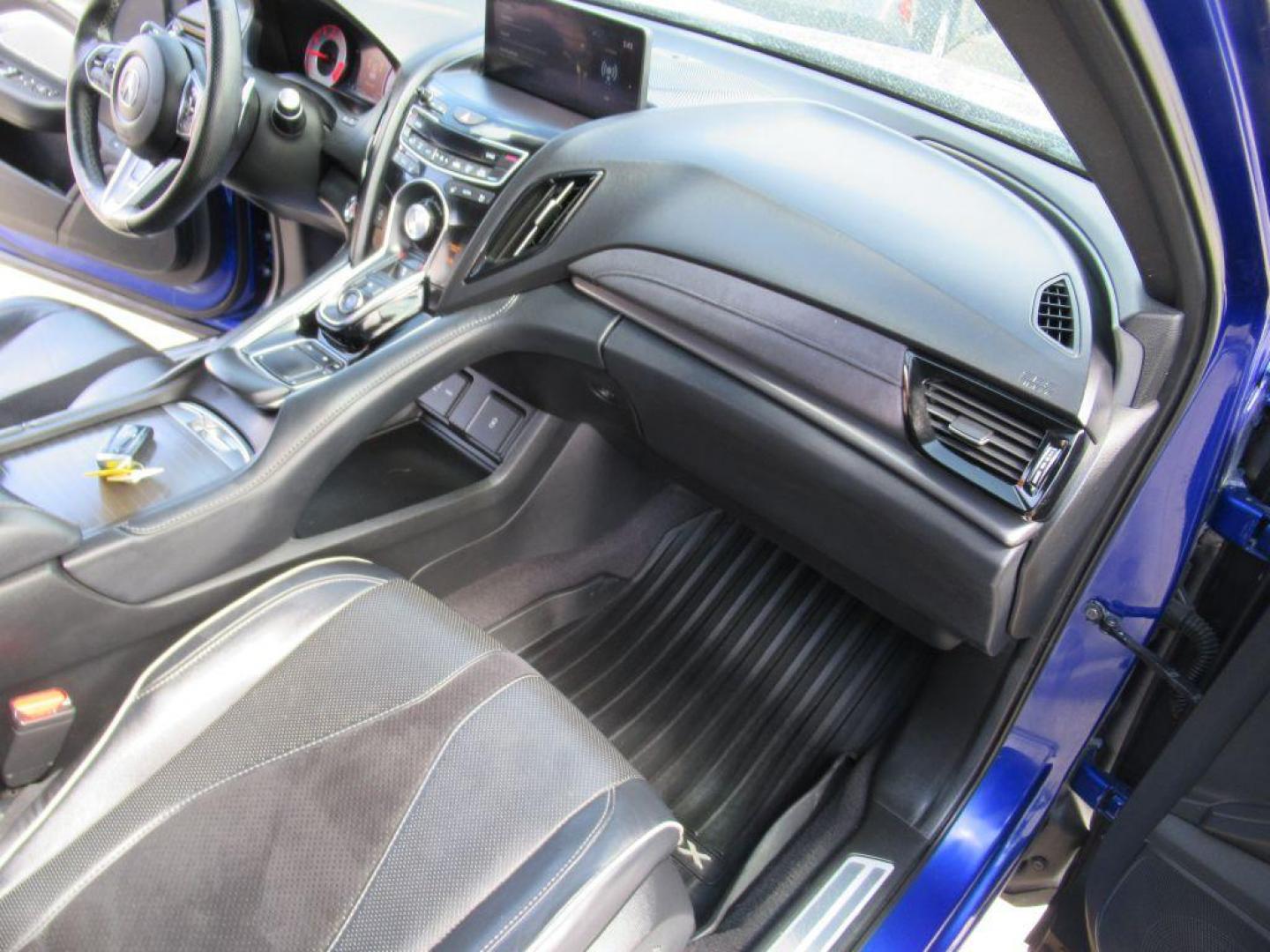 2019 BLUE ACURA RDX A-SPEC (5J8TC2H61KL) with an 2.0L engine, Automatic transmission, located at 908 SE 14th Street, Des Moines, IA, 50317, (515) 281-0330, 41.580303, -93.597046 - Photo#13
