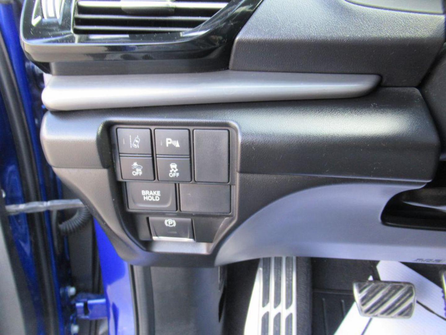 2019 BLUE ACURA RDX A-SPEC (5J8TC2H61KL) with an 2.0L engine, Automatic transmission, located at 908 SE 14th Street, Des Moines, IA, 50317, (515) 281-0330, 41.580303, -93.597046 - Photo#23